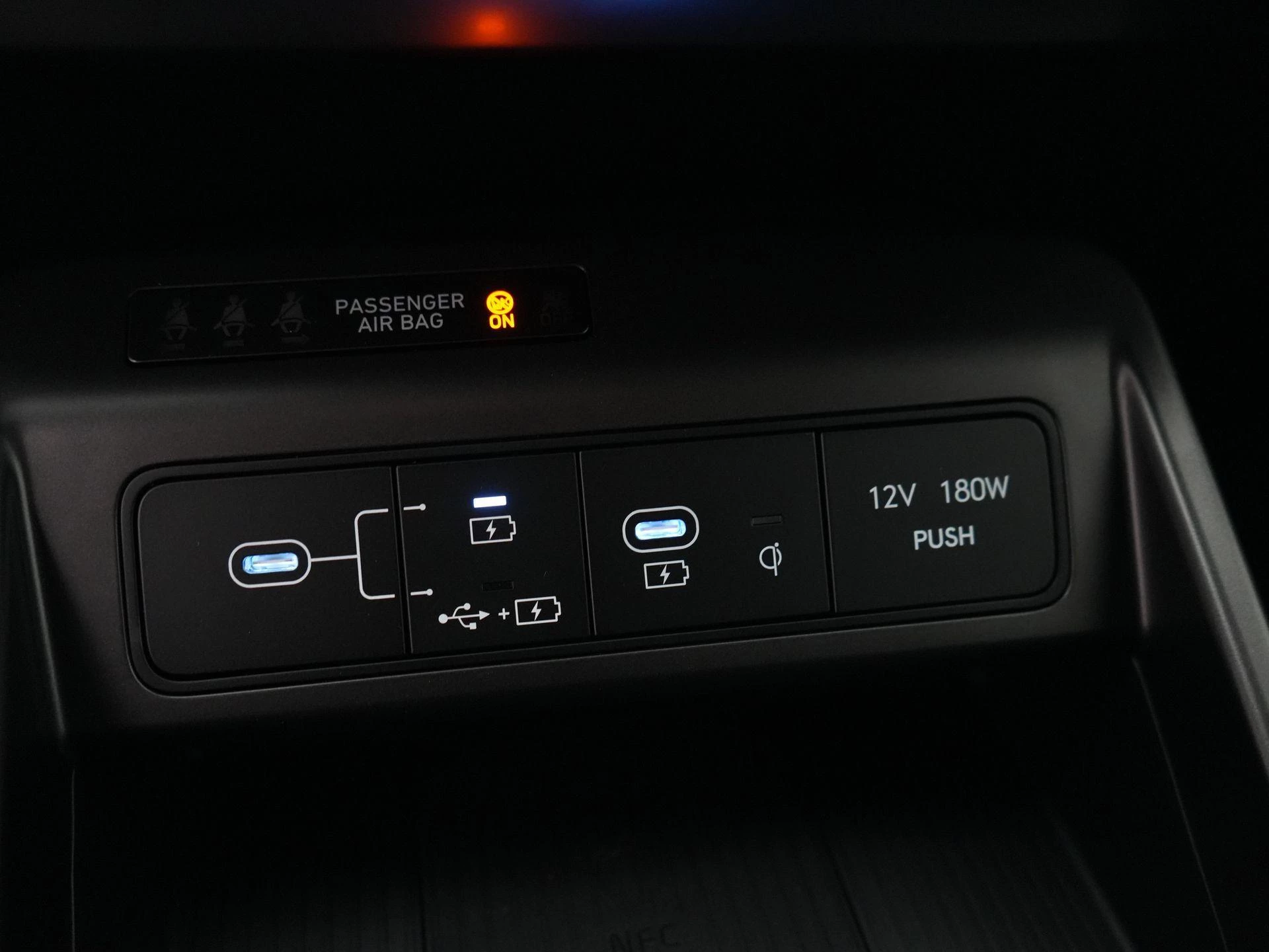 Hyundai Kona 1.6 GDI HEV Premium