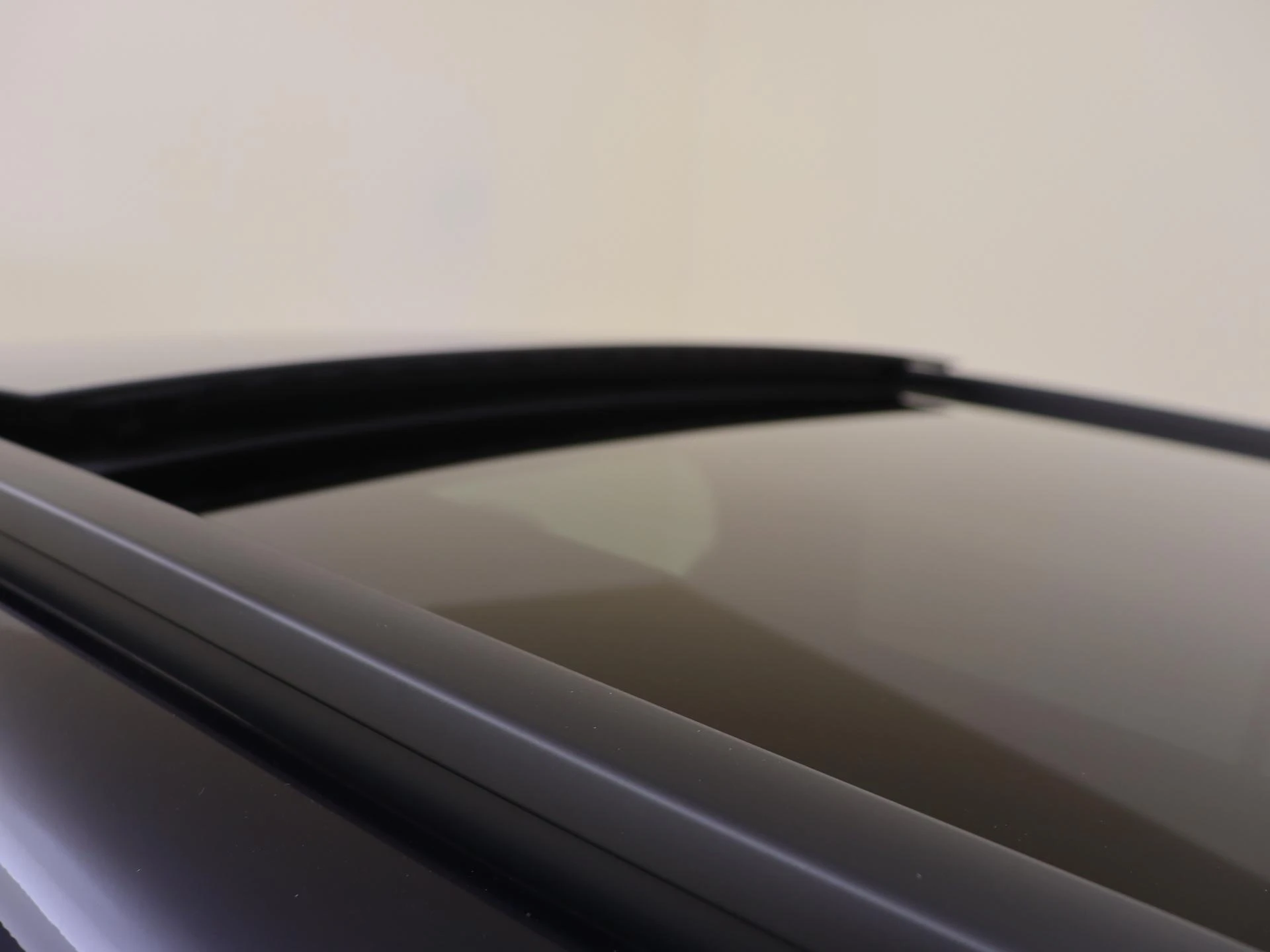 Mercedes-Benz-GLC-image-27