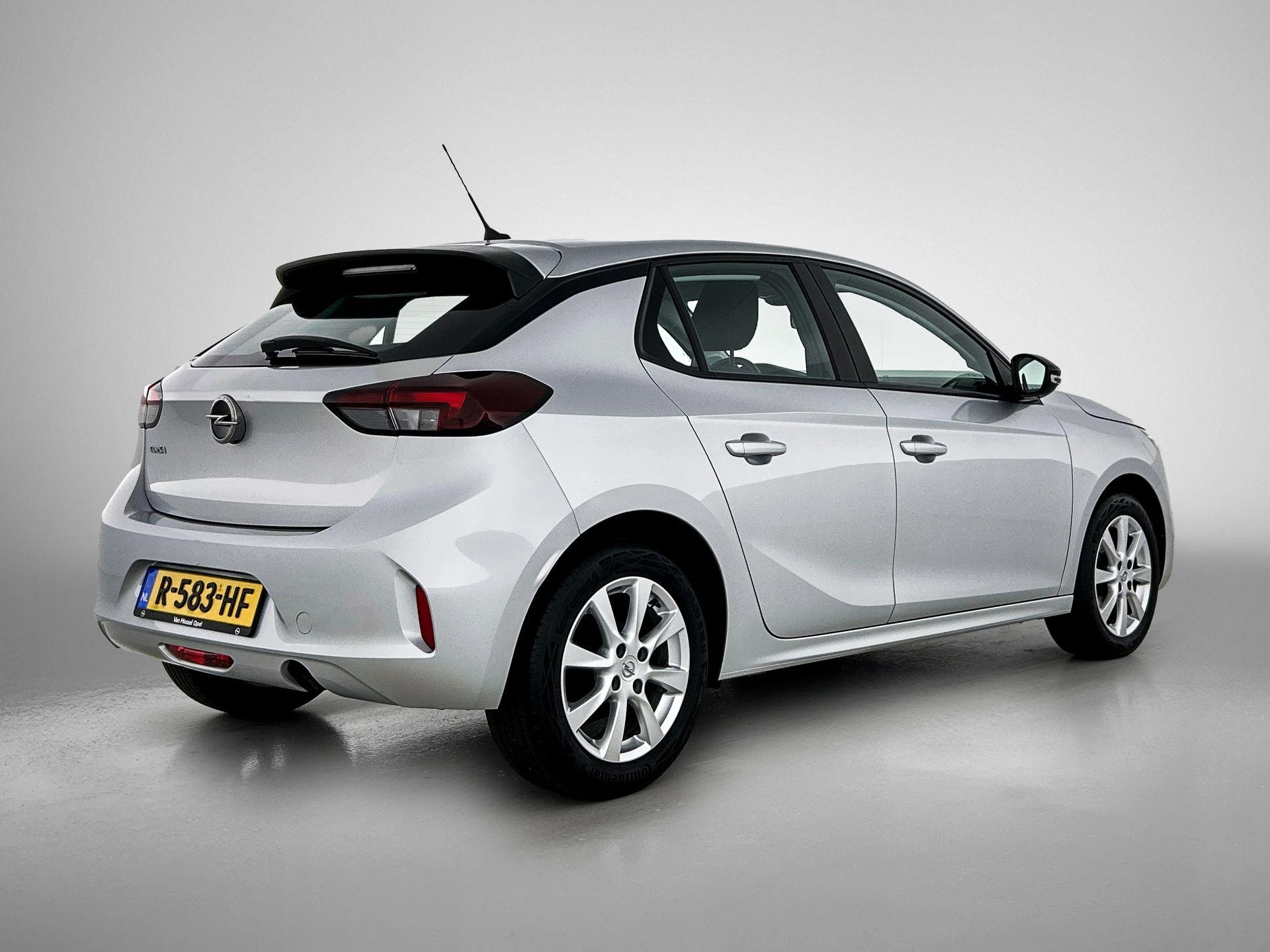 Opel-Corsa-image-3