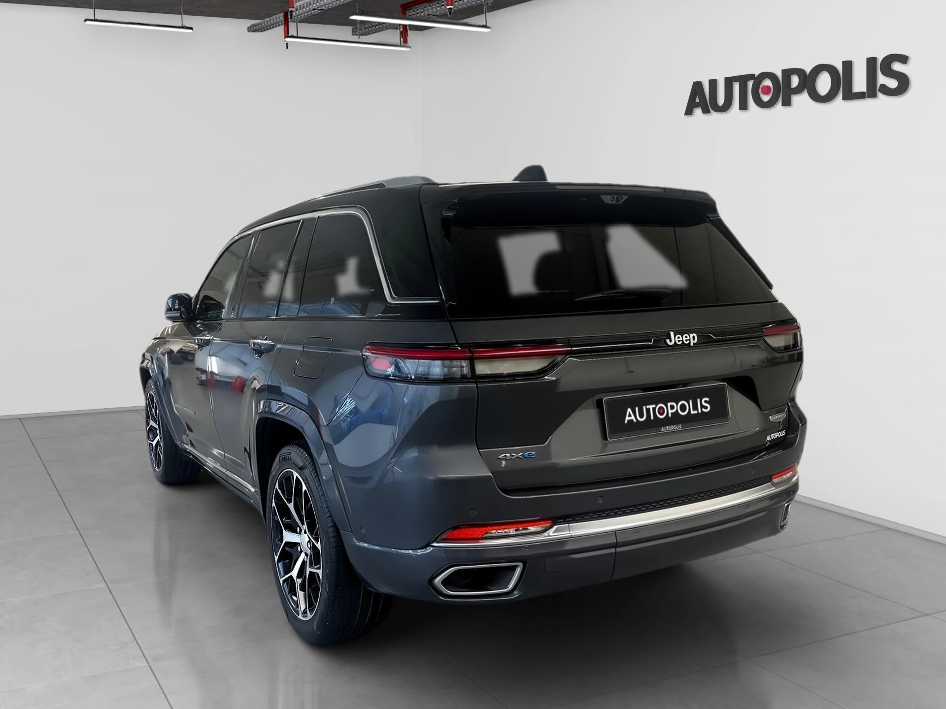 Jeep-Grand Cherokee-image-13