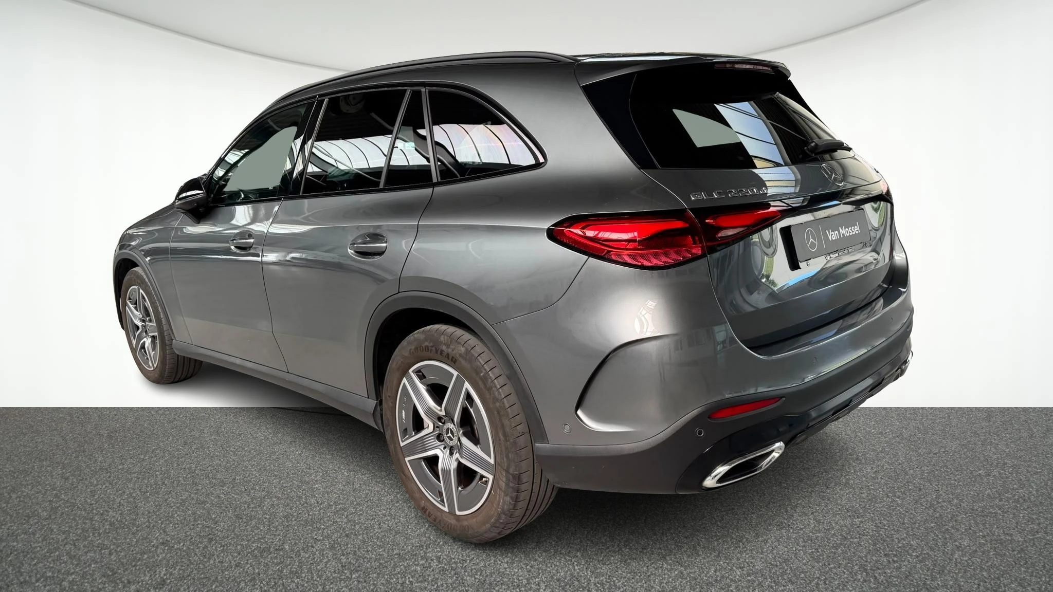 Mercedes-Benz GLC SUV 220d 4MATIC AMG Line + PANO DAK + DIGITAL LIGHT + BURMESTER + HEAD UP +