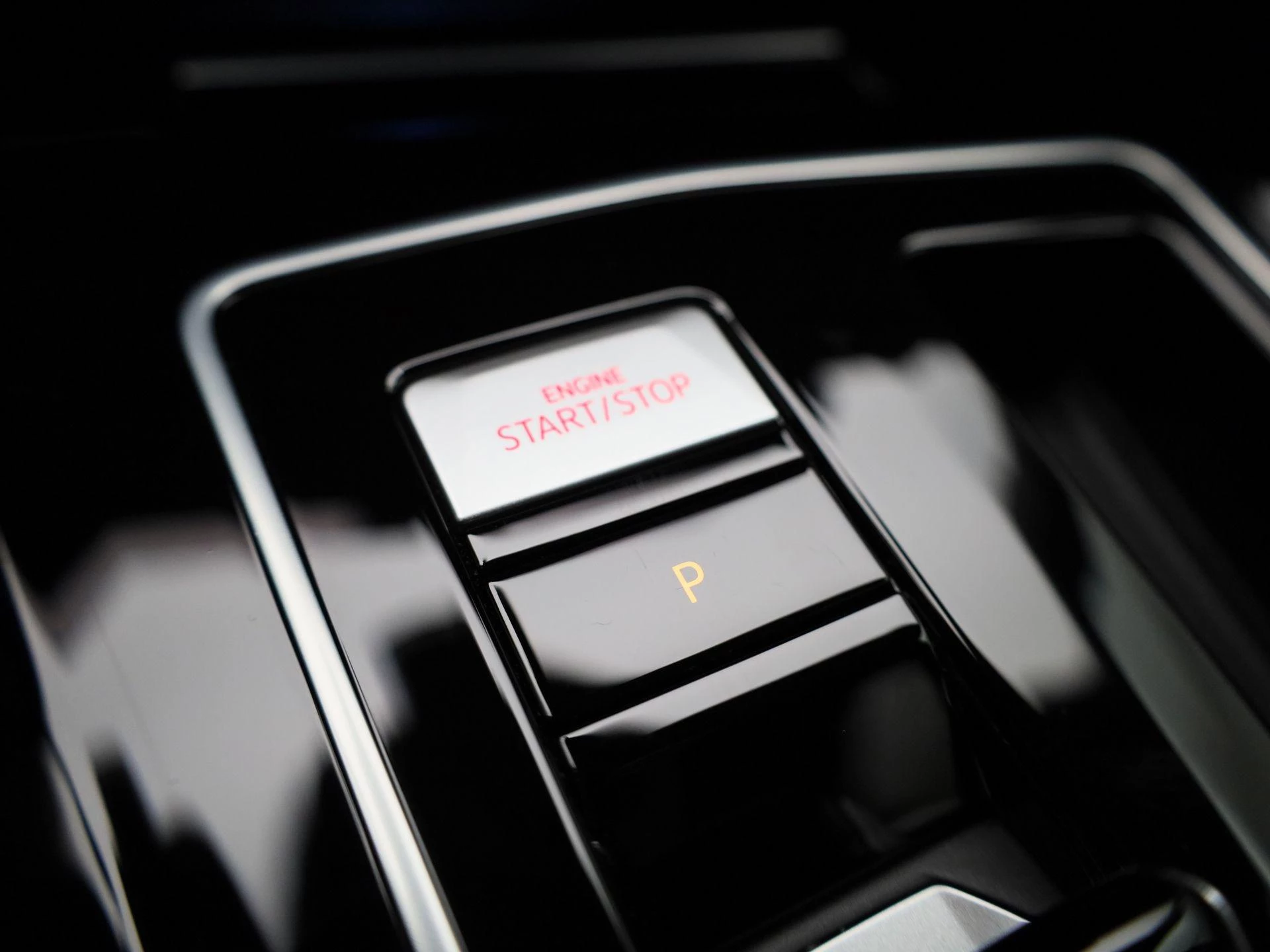 Volkswagen-Golf-image-30