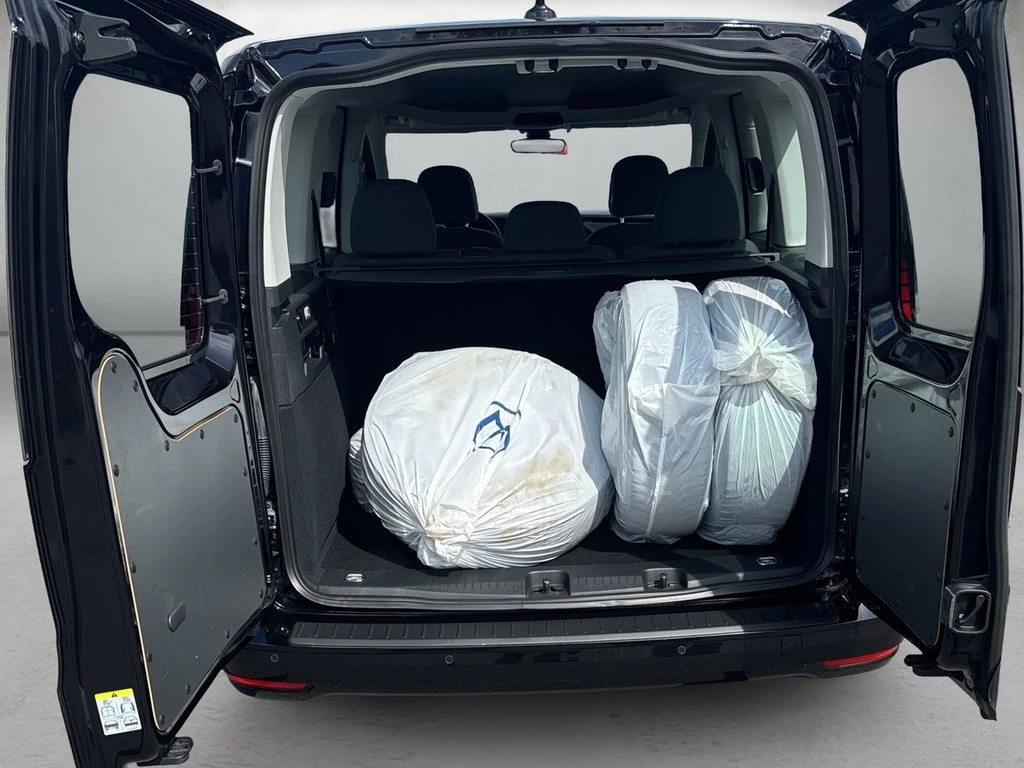 Volkswagen-Caddy-image-4