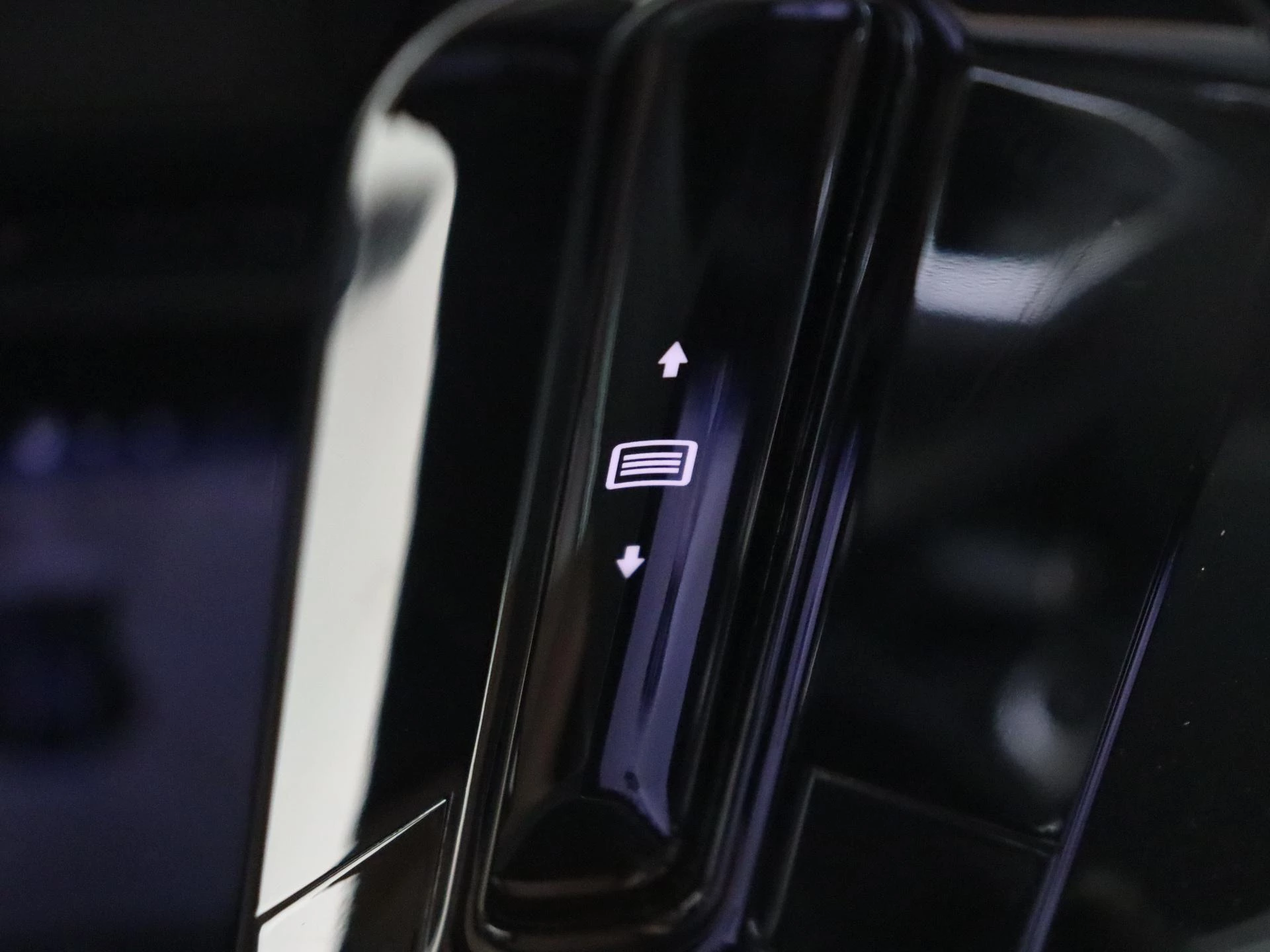 Mercedes-Benz-E-Klasse-image-22