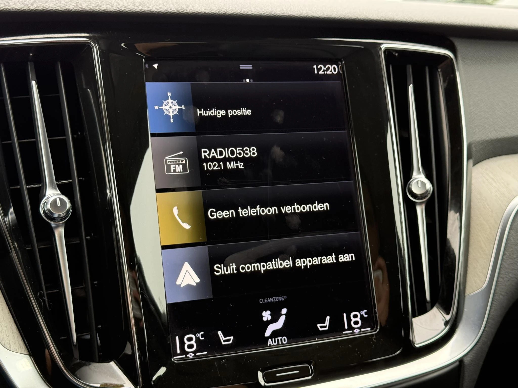 Volvo-V60-image-18