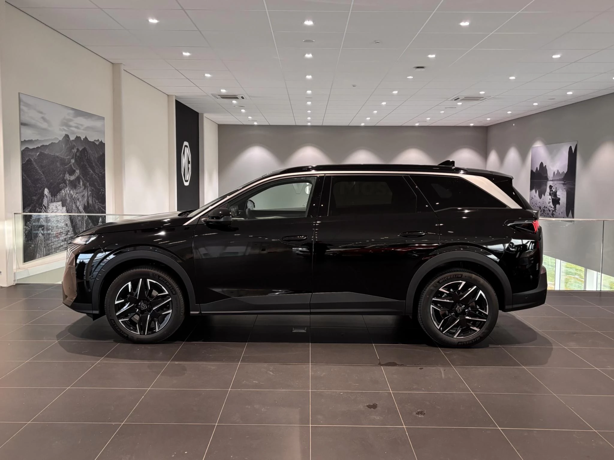 Peugeot-5008-image-31