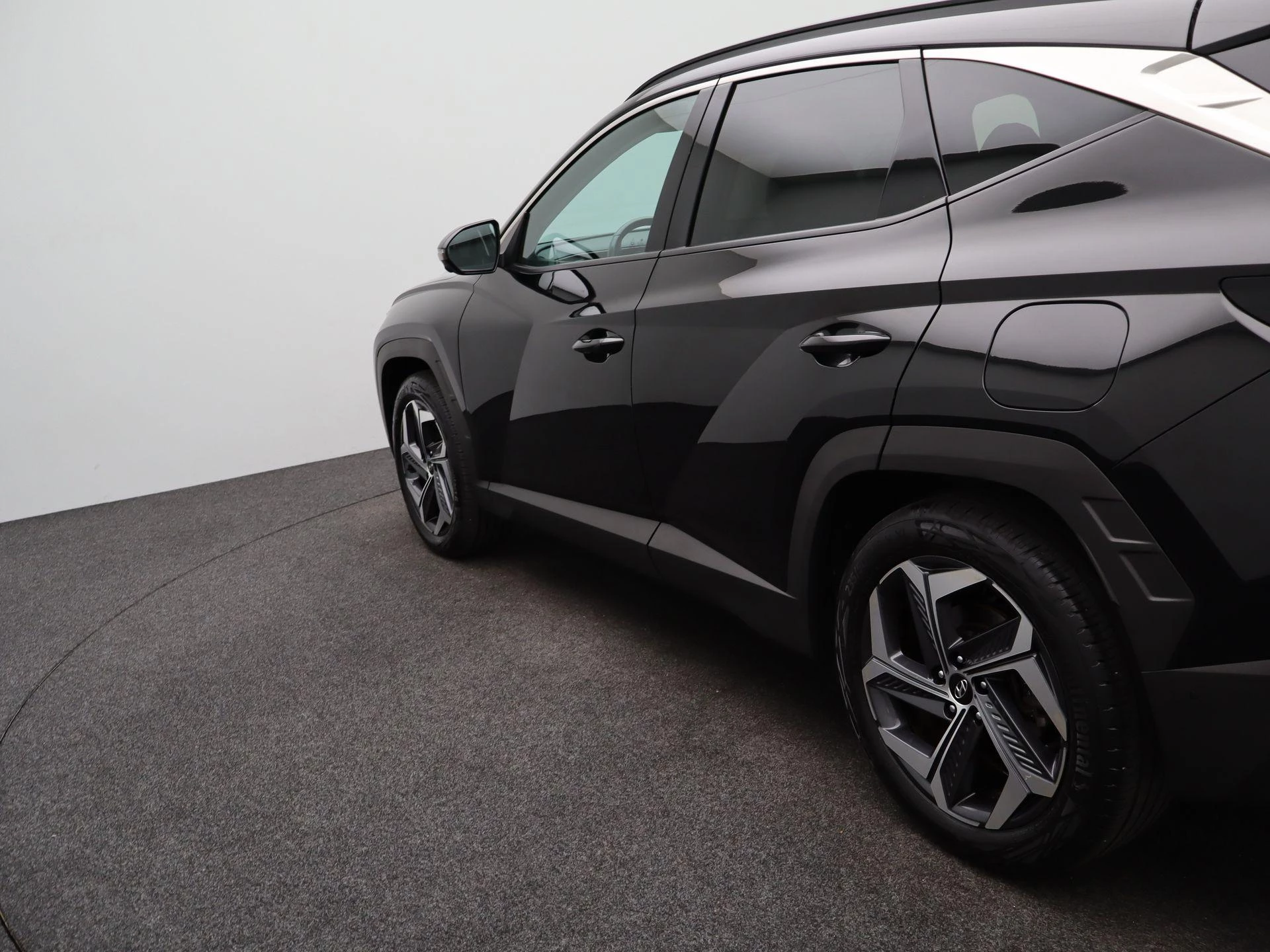 Hyundai Tucson 1.6 T-GDI PHEV Premium 4WD Automaat |
