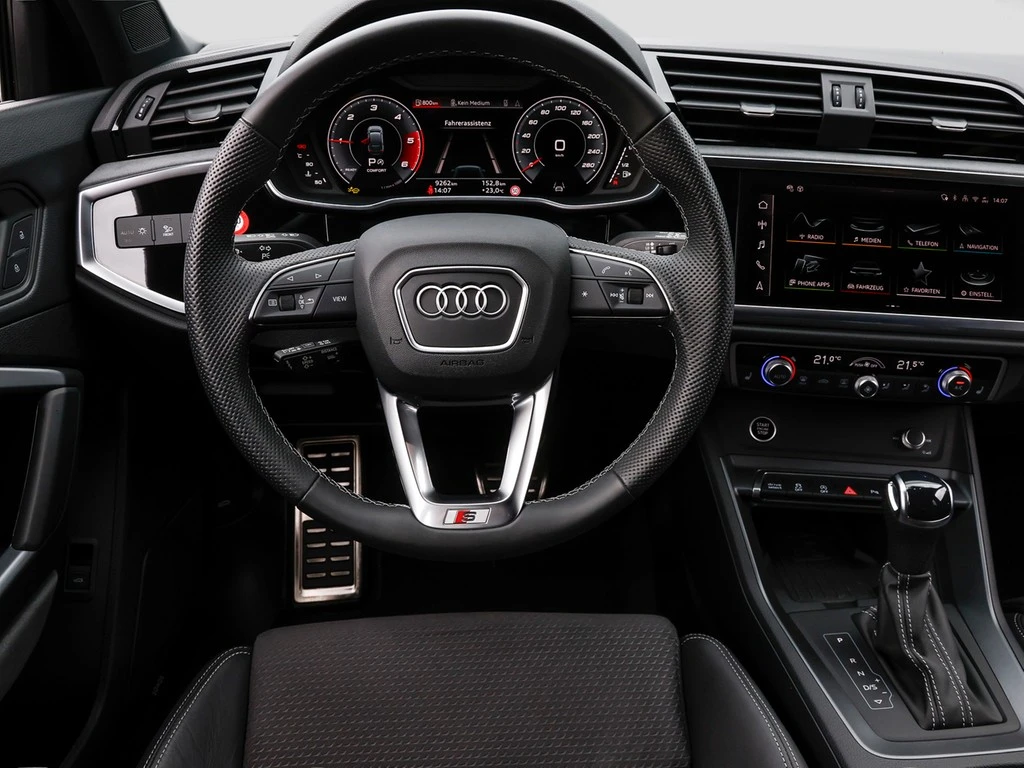Audi-Q3-image-15