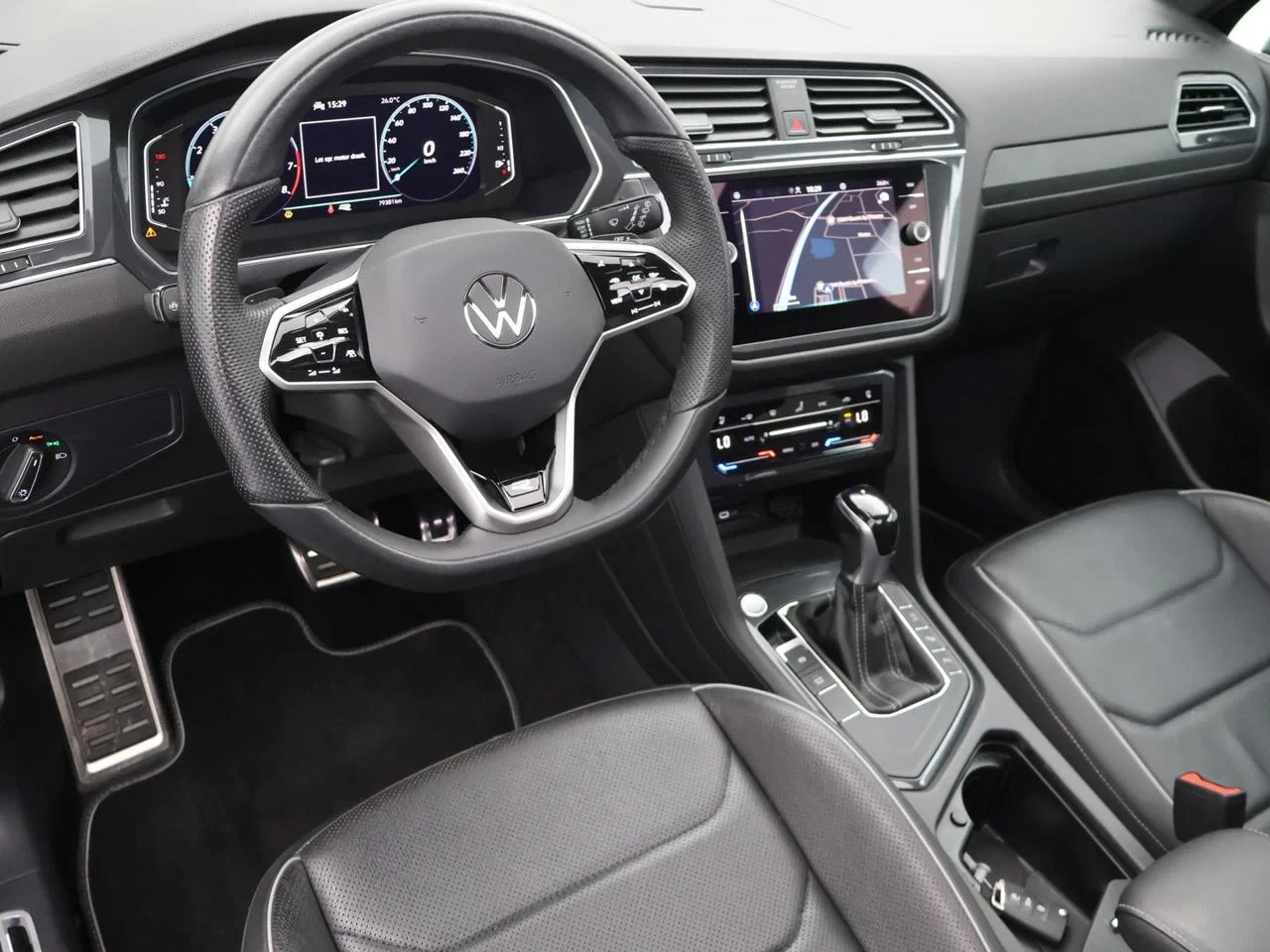 Volkswagen-Tiguan Allspace-image-7