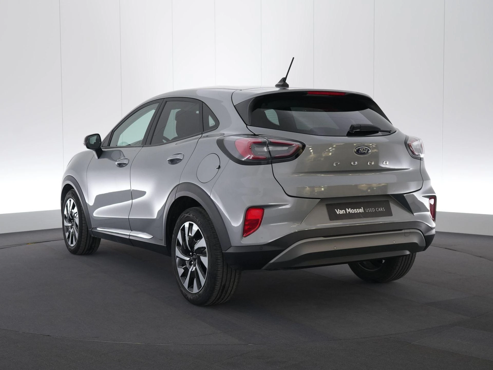 Ford Puma 1.0i Ecoboost MHEV 92kW Aut. Titanium