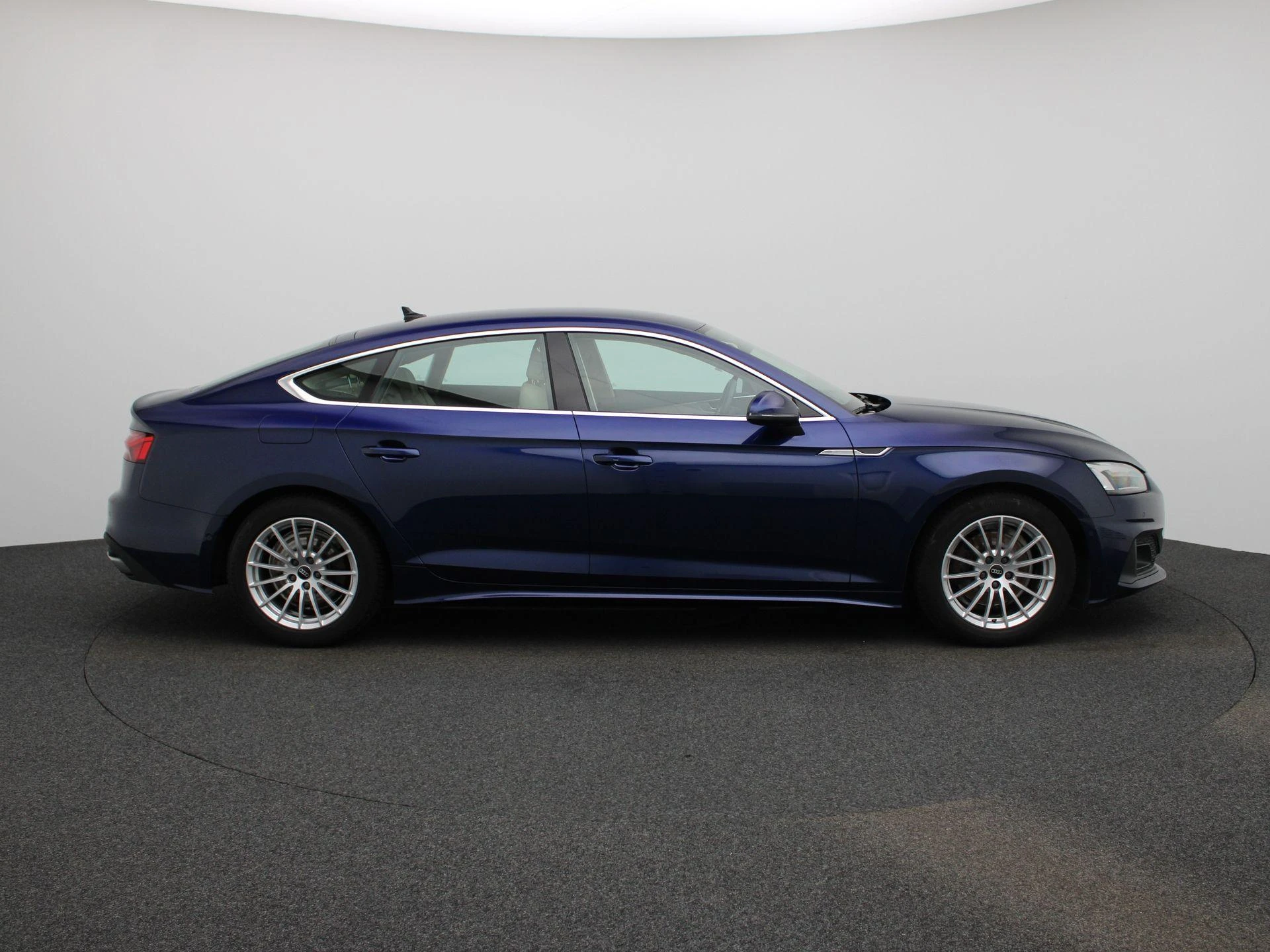 Audi-A5-image-5