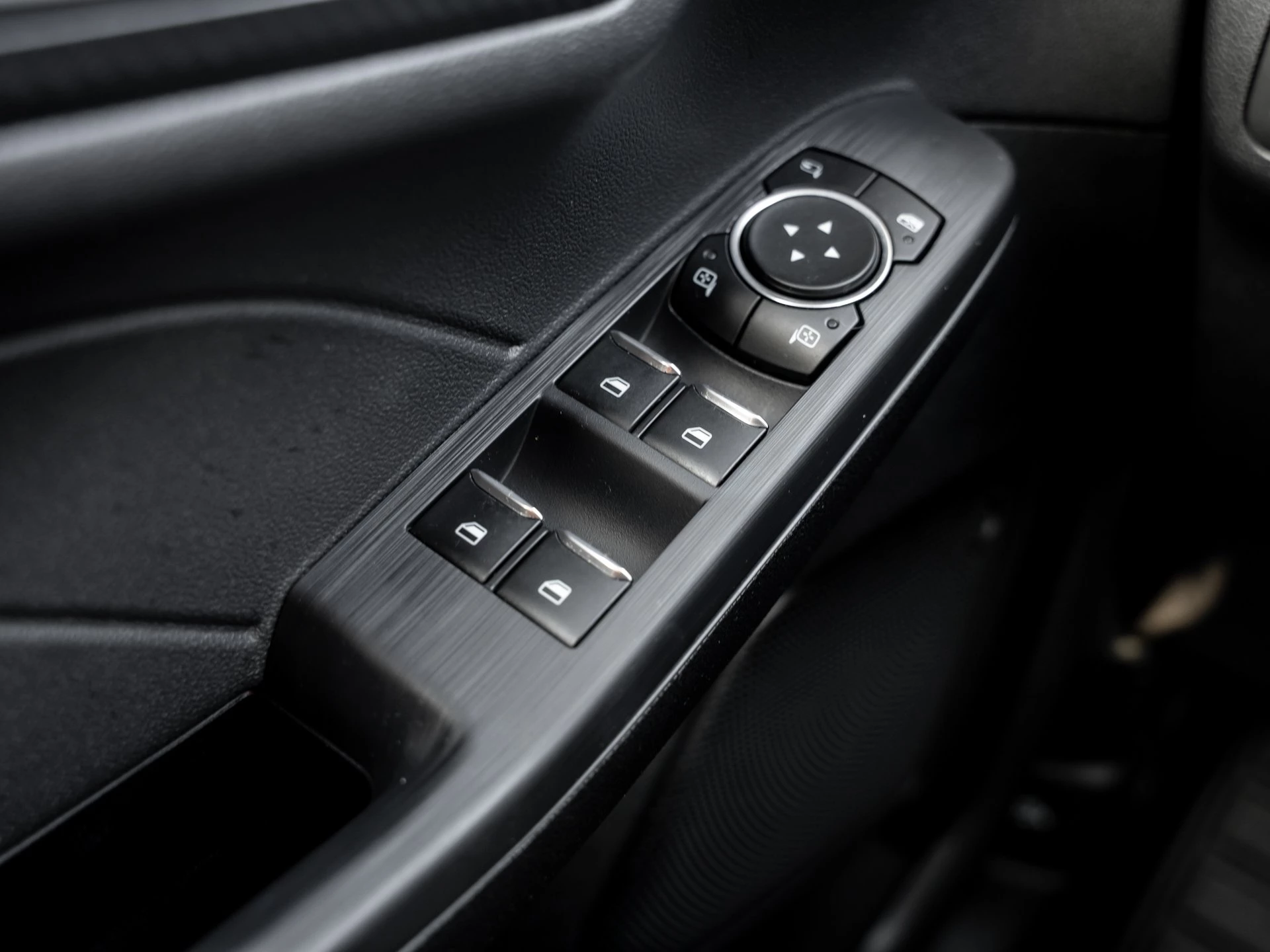 Ford Kuga ST-Line X Aut.*360GRAD*LED-MATRIX*NAVI*GRA*WINTER-PKT.