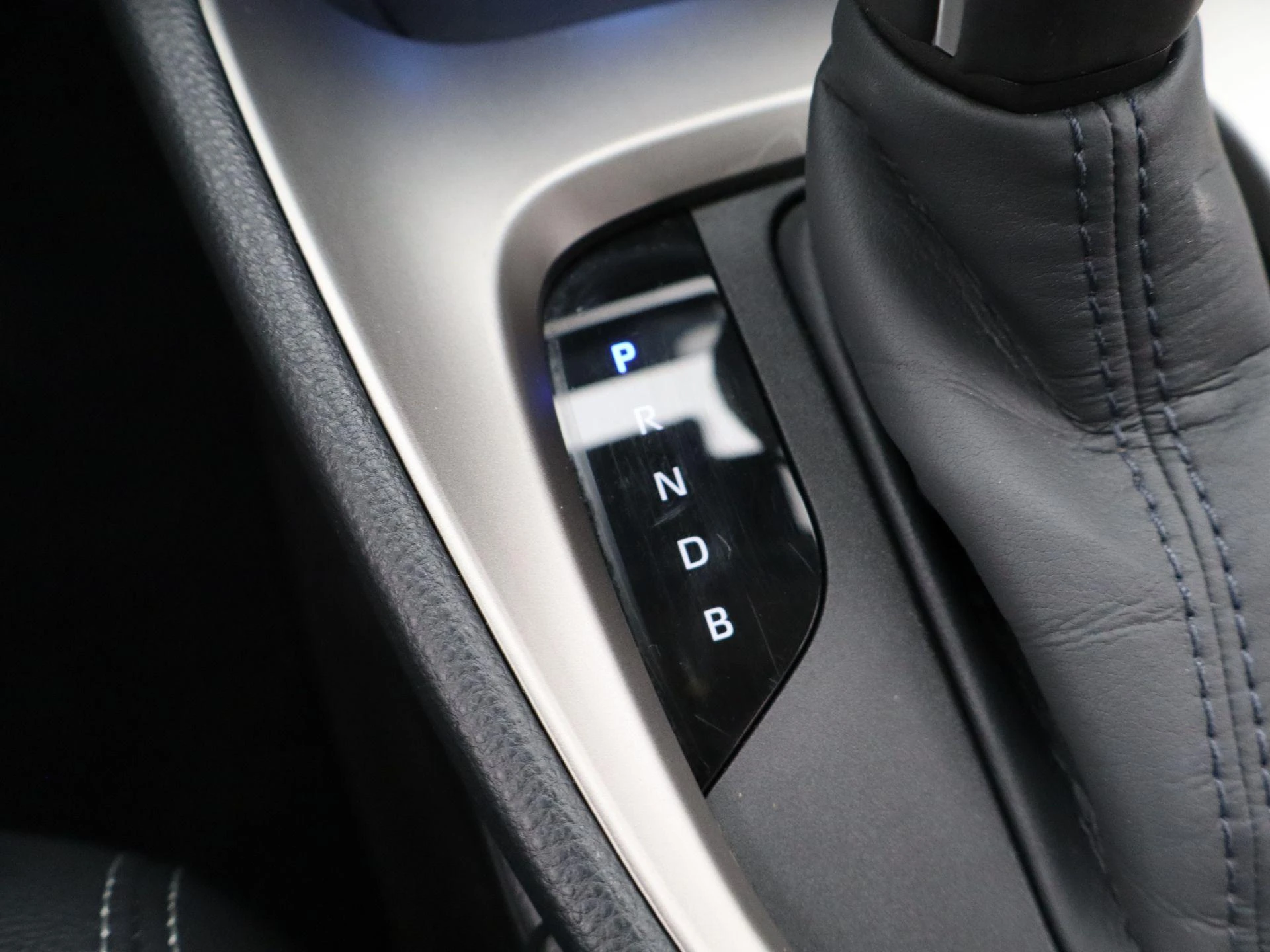 Toyota-Yaris Cross-image-22