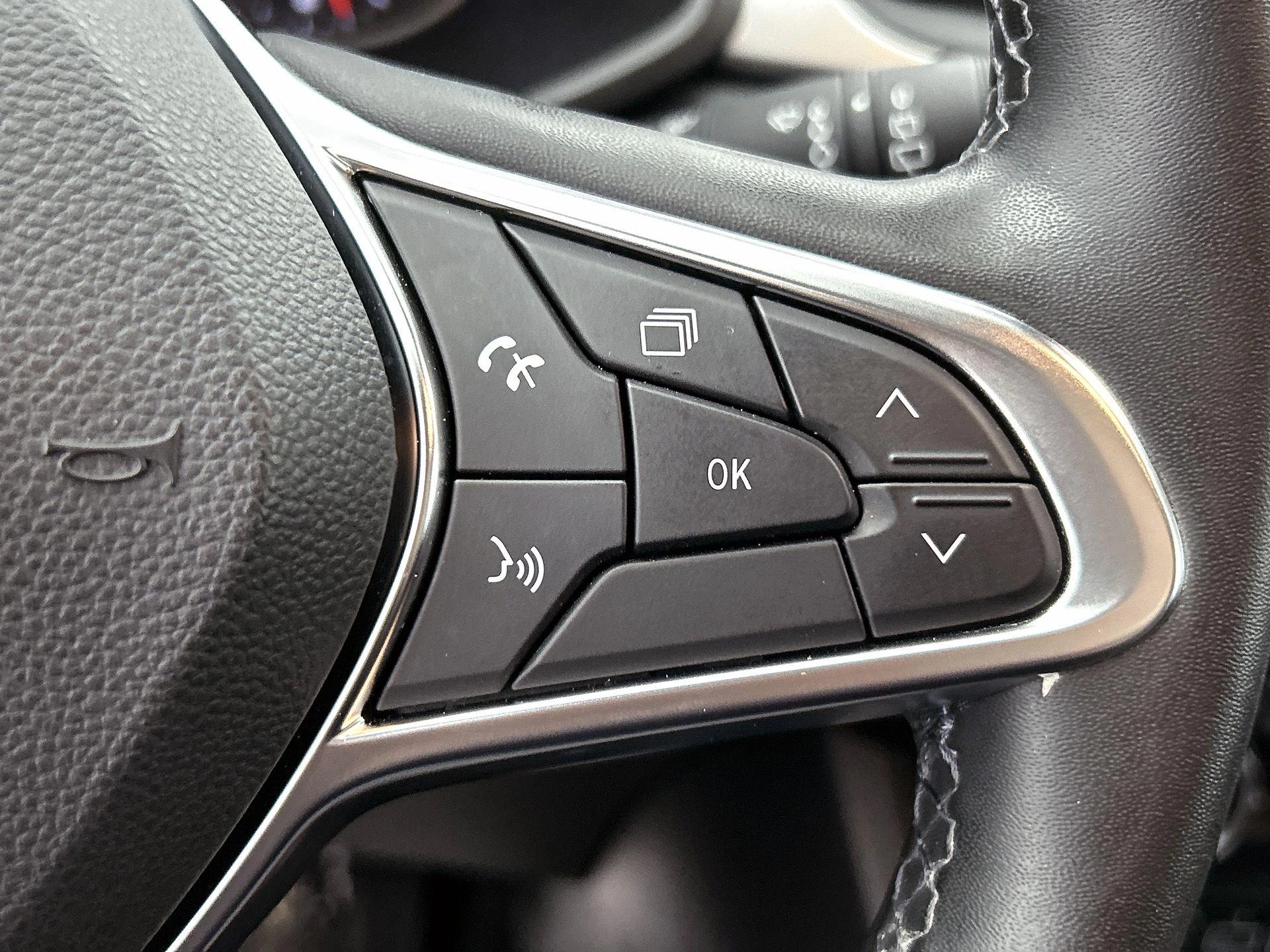 Renault-Captur-image-8