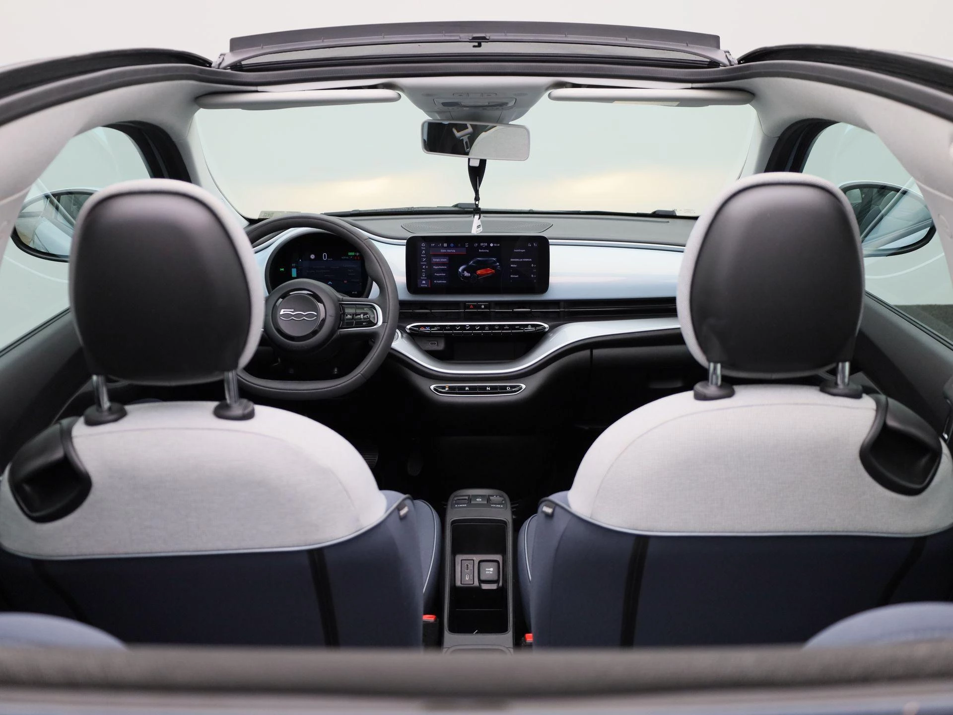Fiat-500C-image-35