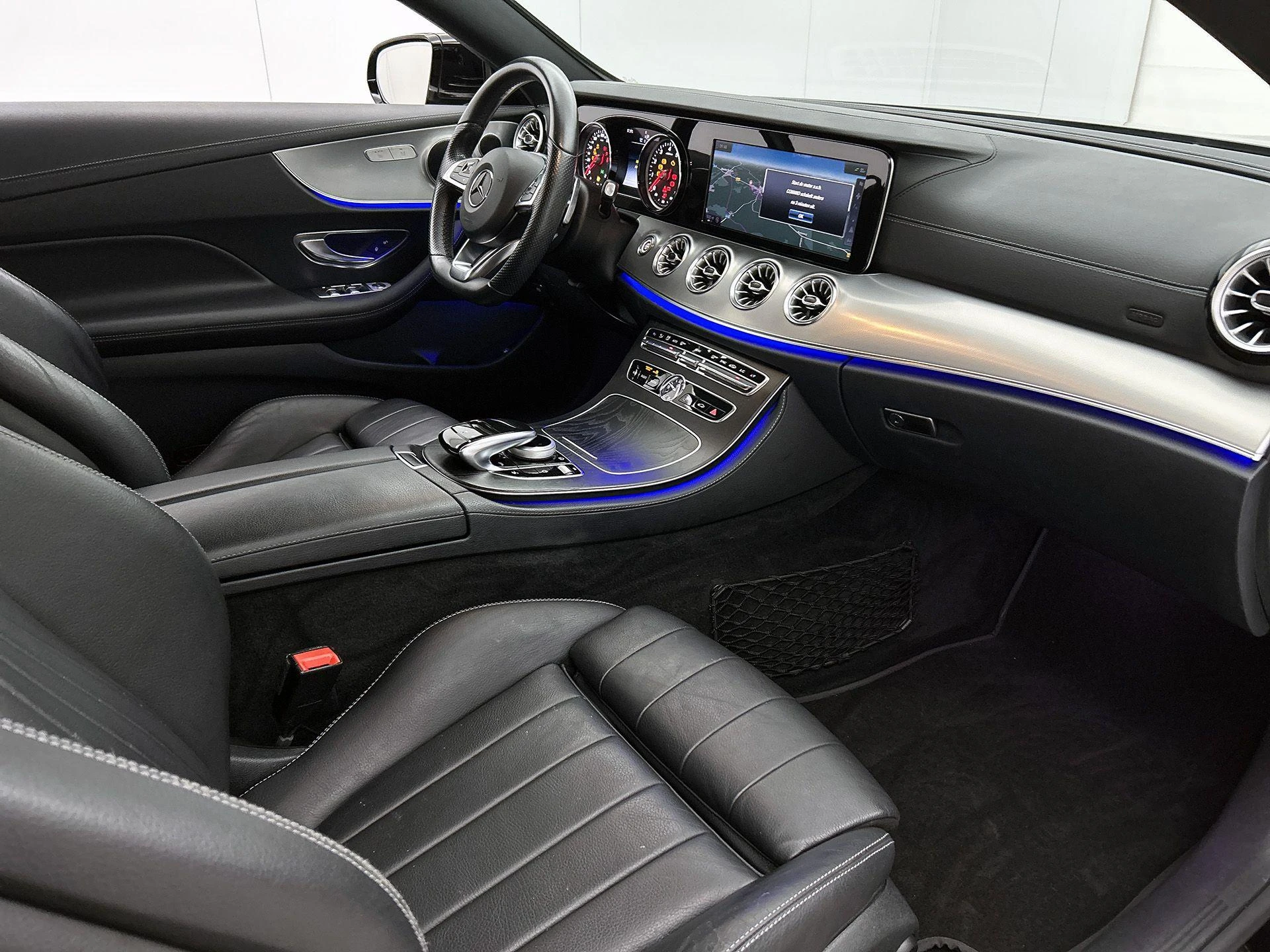 Mercedes-Benz-E-Klasse-image-19