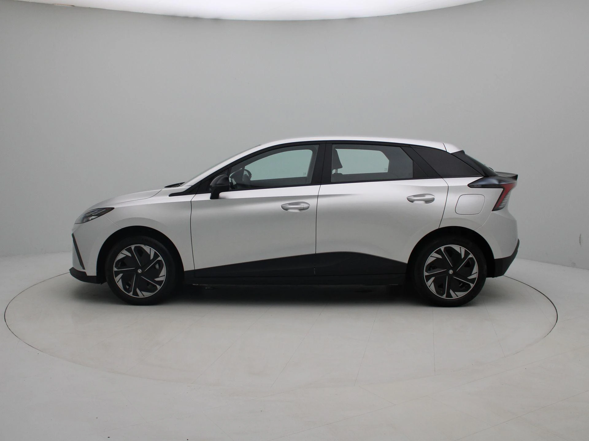 MG-MG4 EV-image-3