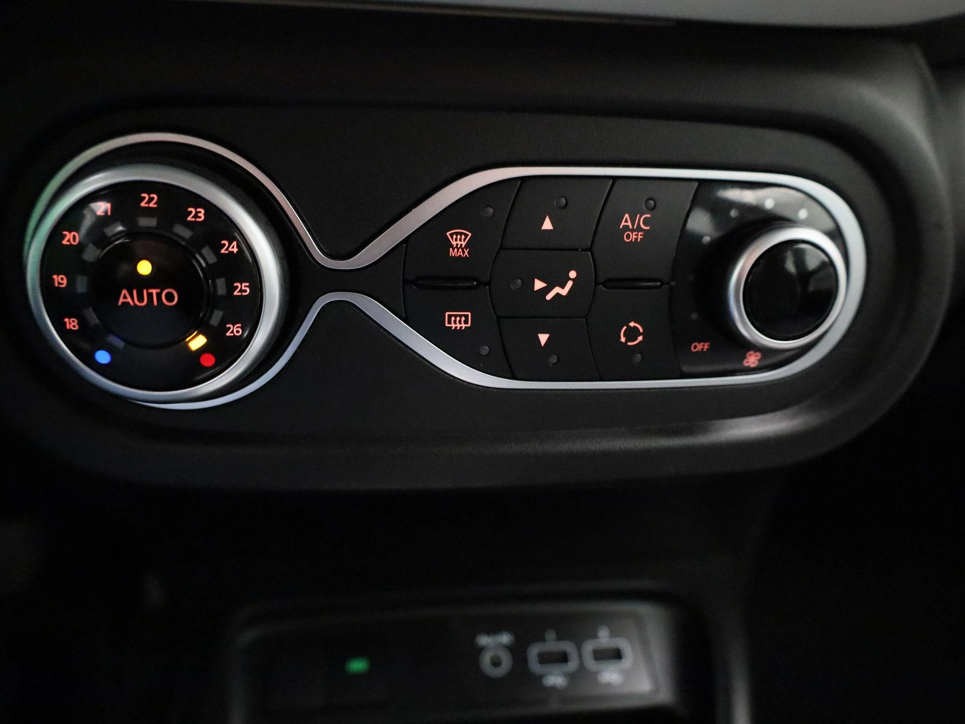 Renault-Twingo-image-23