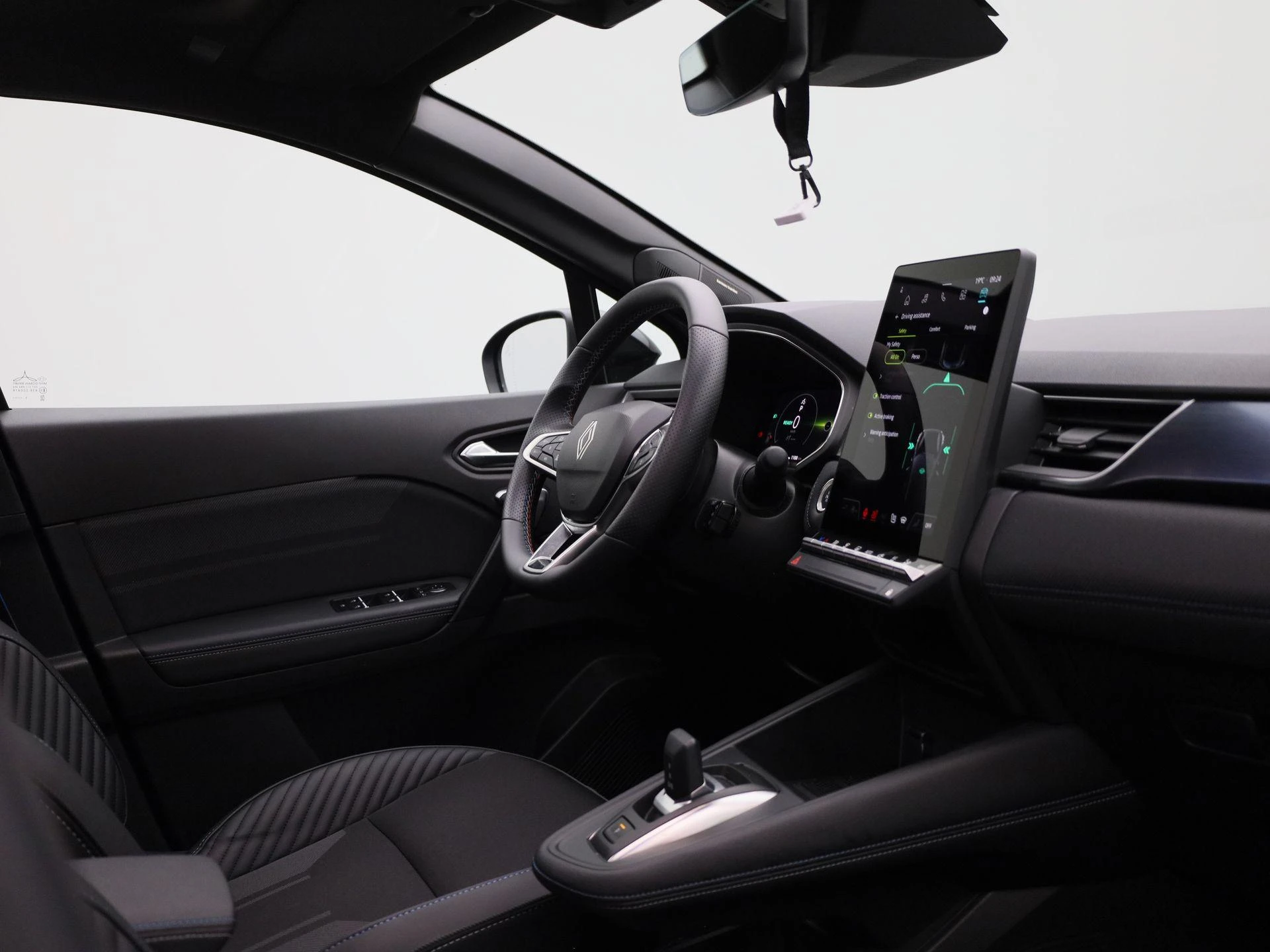 Renault-Captur-image-38