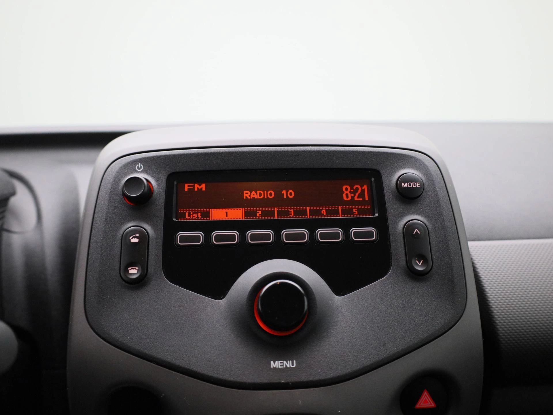 Peugeot-108-image-15