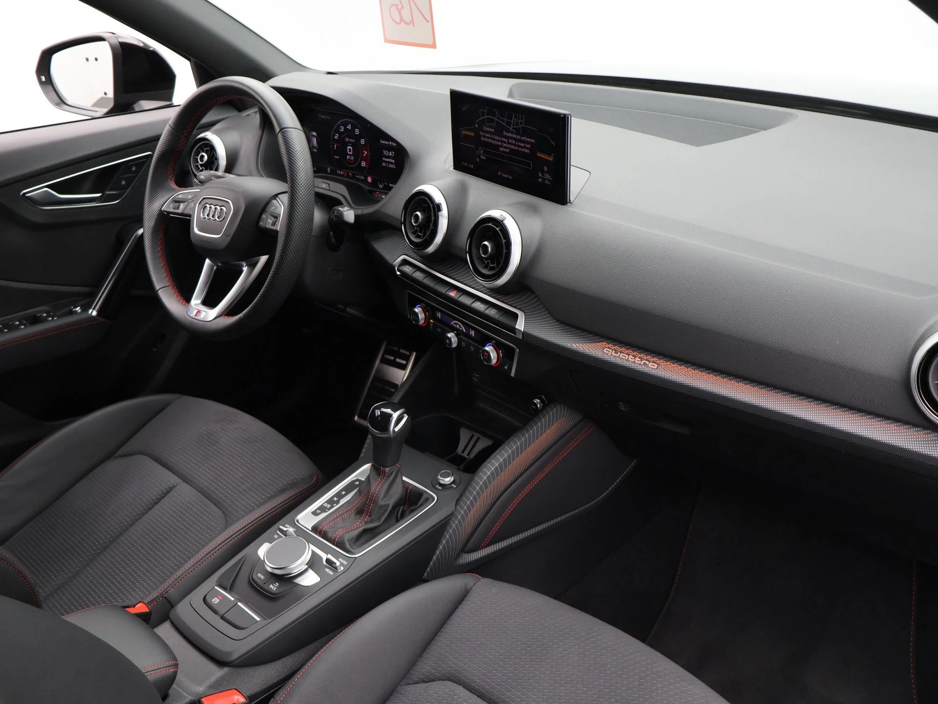 Audi SQ2 2.0 TFSI 221kW S tronic SQ2