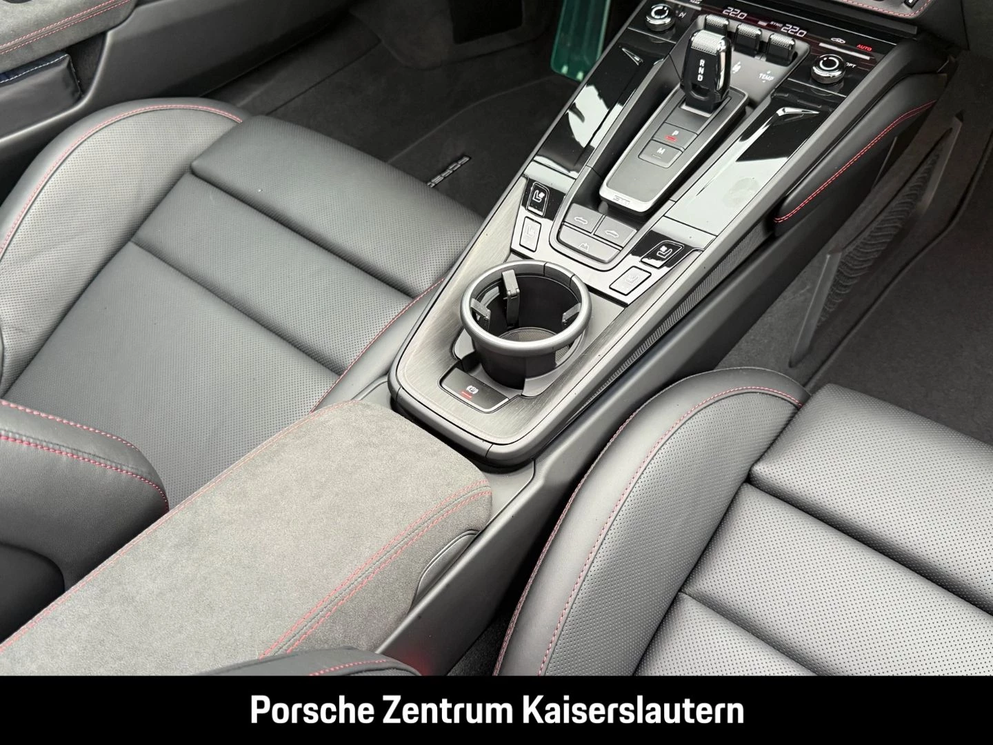 Porsche 911 992 Carrera GTS Cabriolet Liftsystem-VA BOSE carrera gts