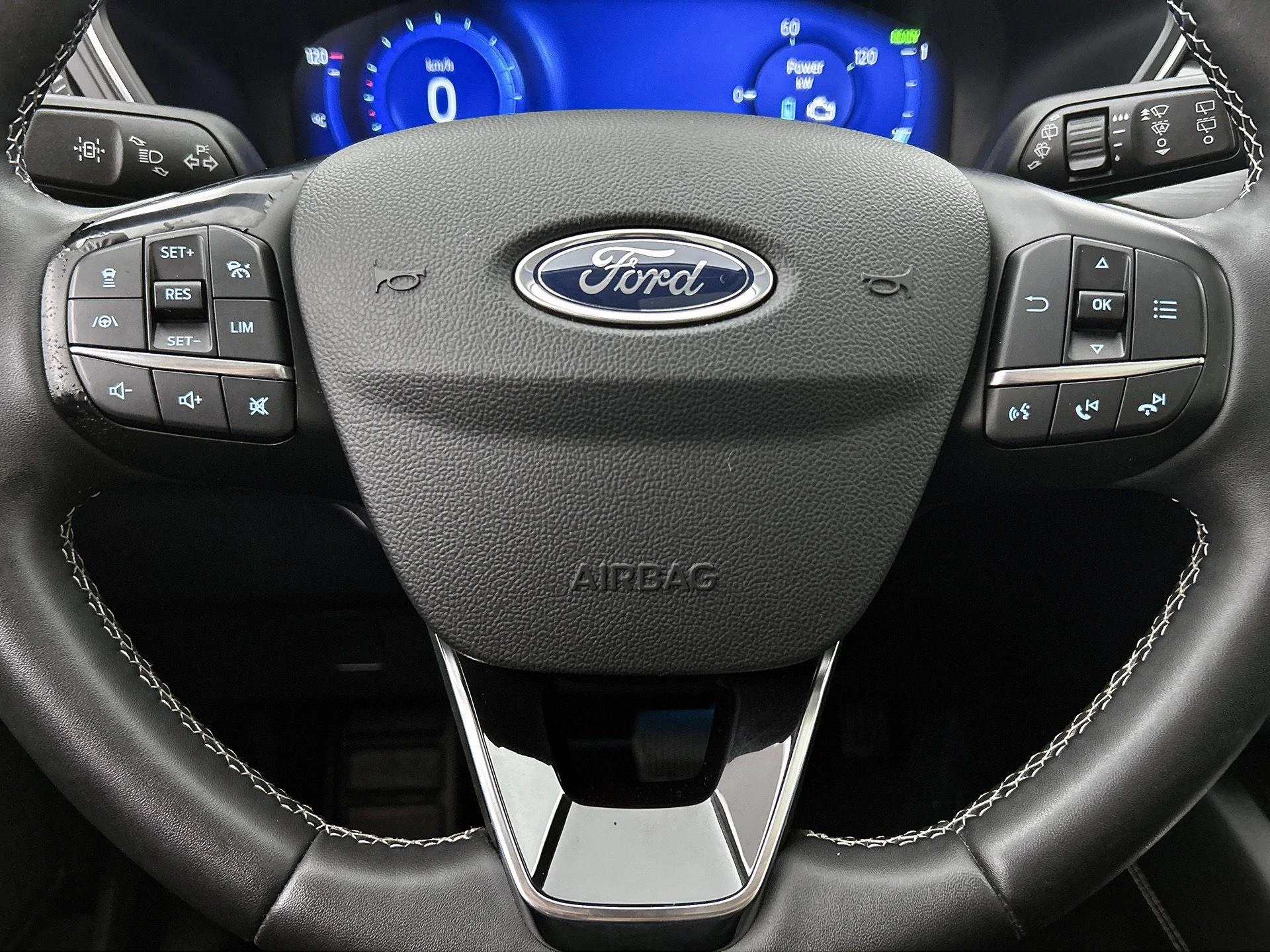 Ford Kuga 2.5 PHEV Vignale