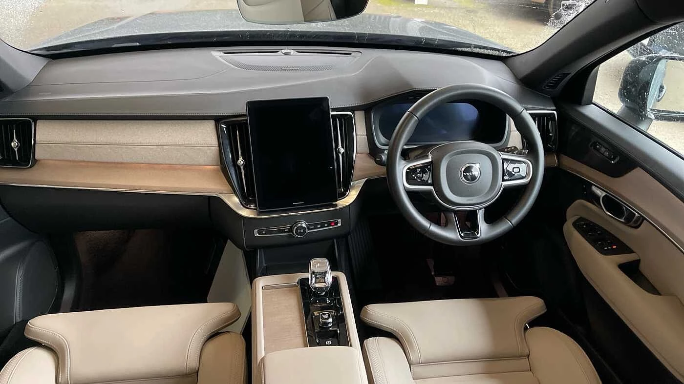 Volvo-XC90-image-4