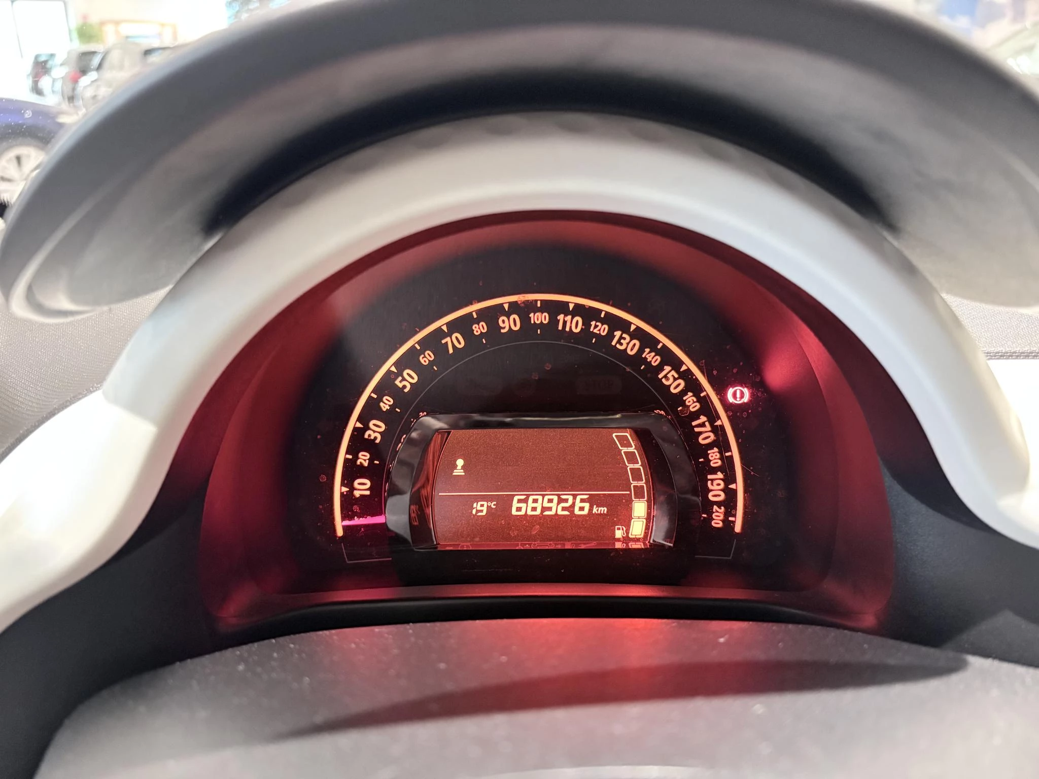 Renault-Twingo-image-19