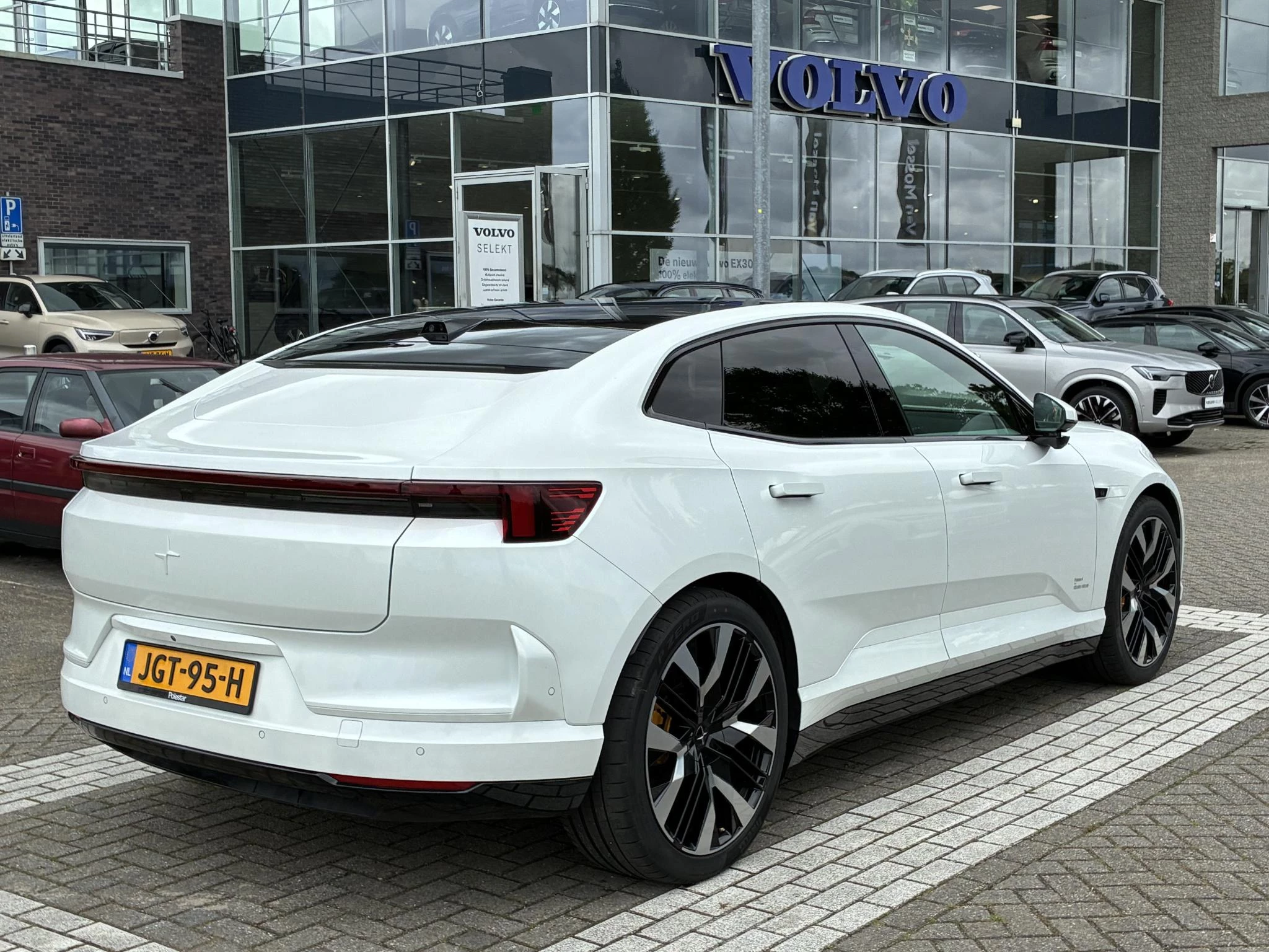 Polestar 4 Long Range Dual motor Performance Prime 100 kWh