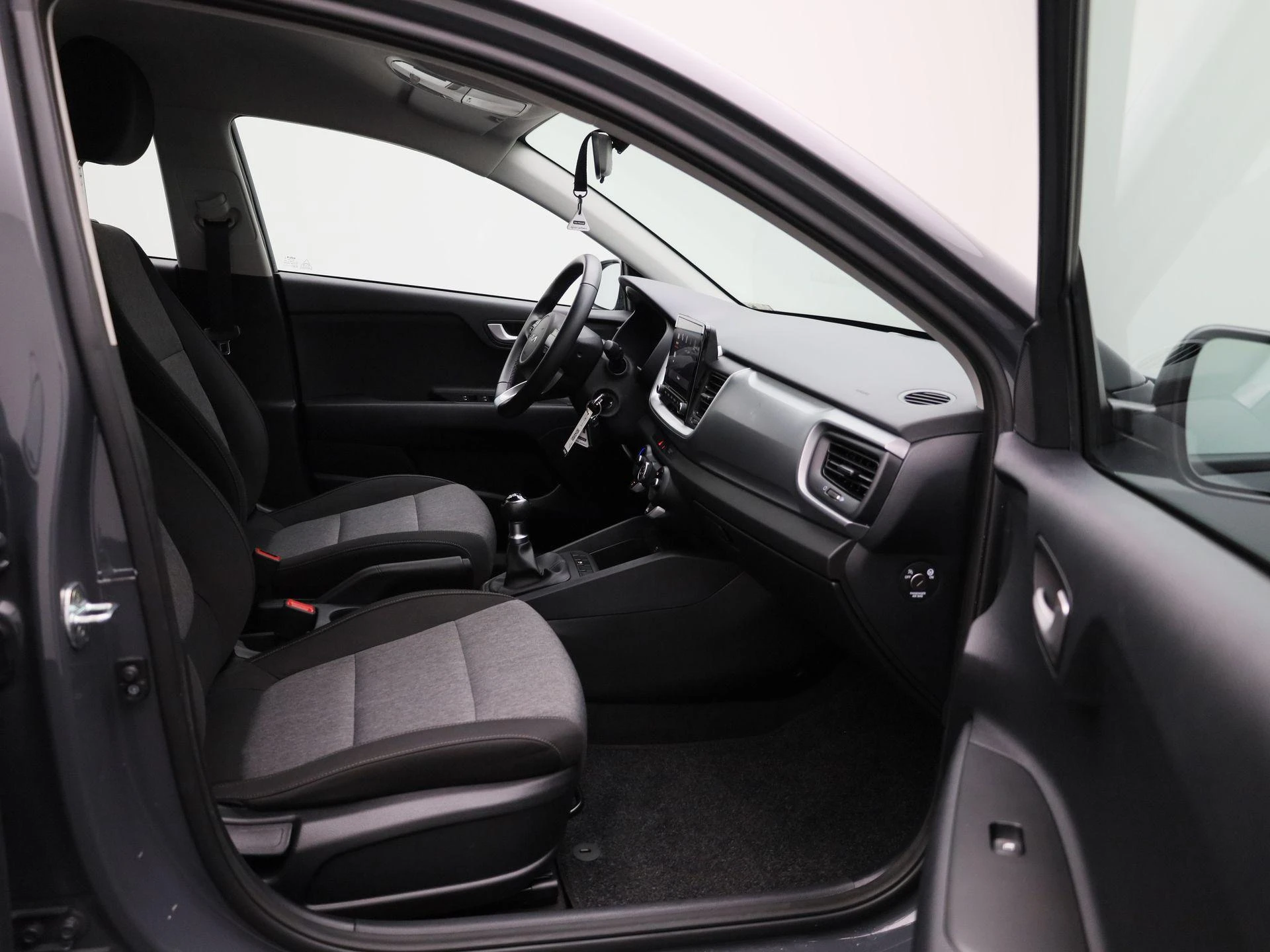 Kia-Stonic-image-28