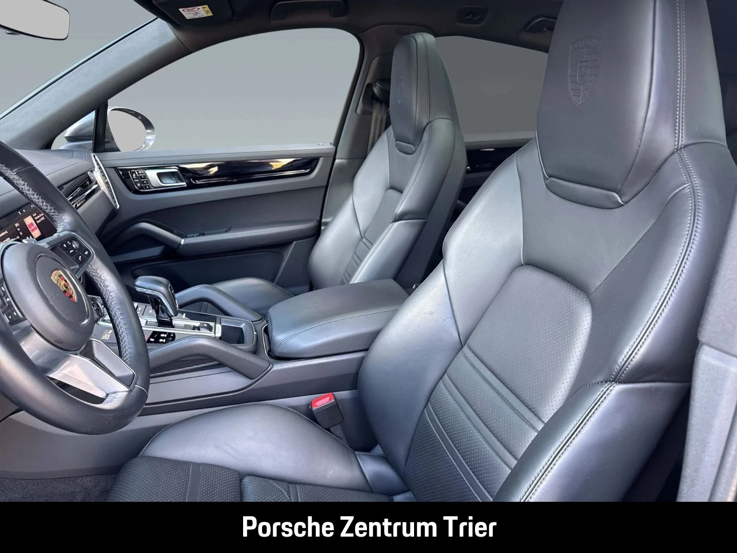 Porsche-Cayenne-image-4