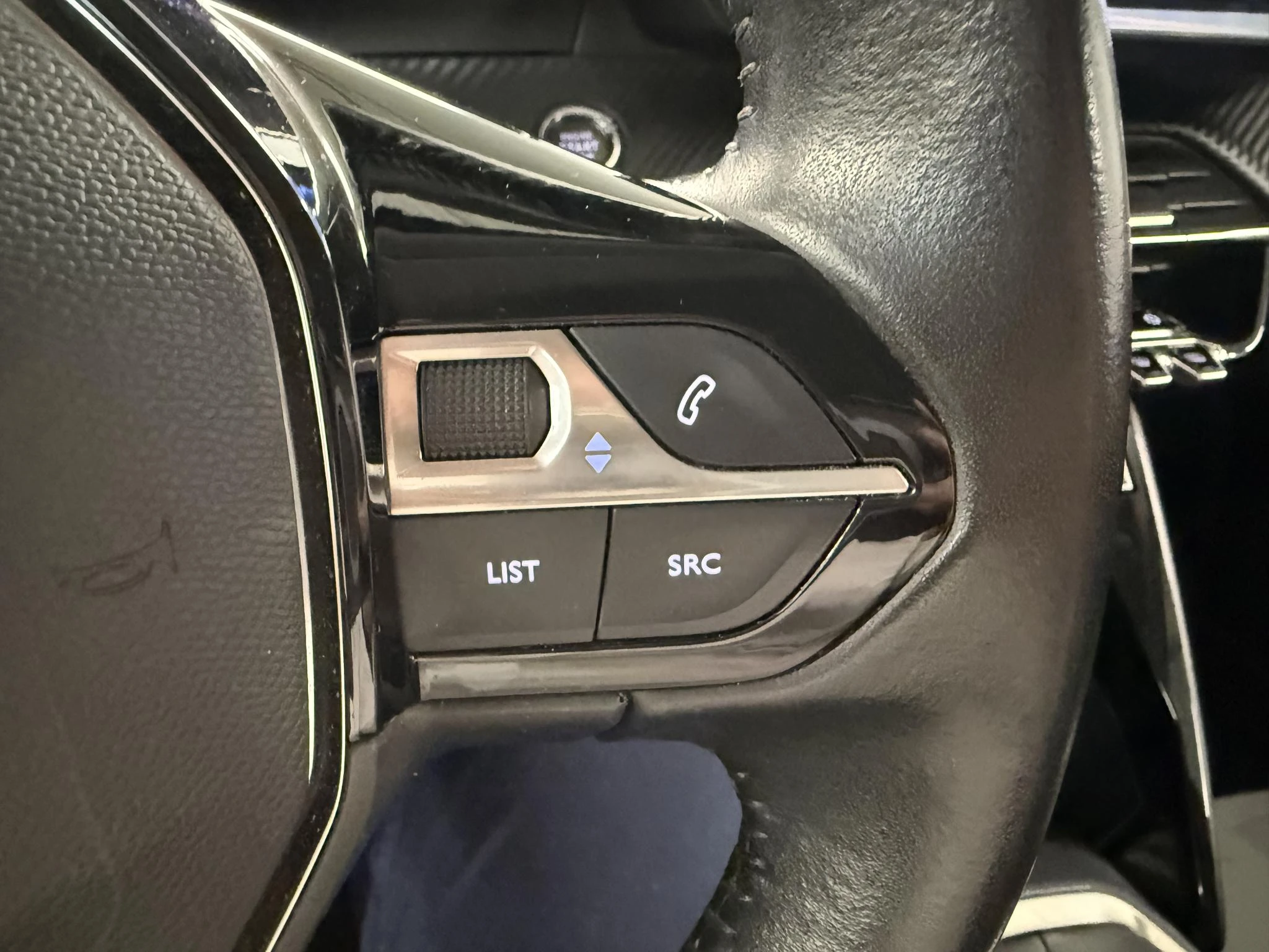 Peugeot-2008-image-22