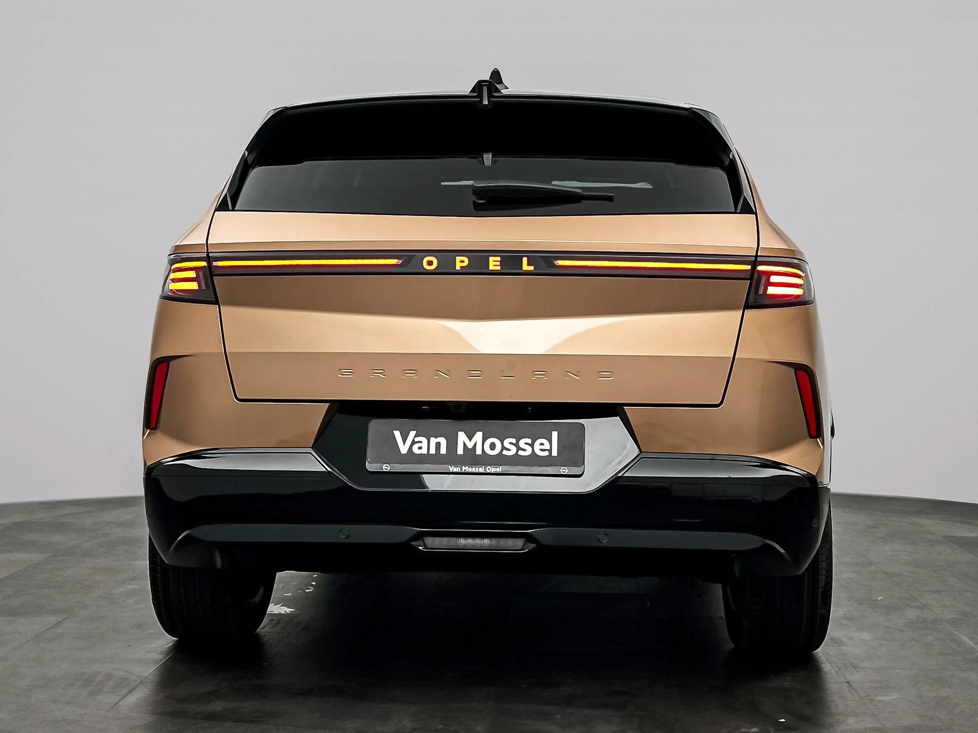 Opel-Grandland-image-4