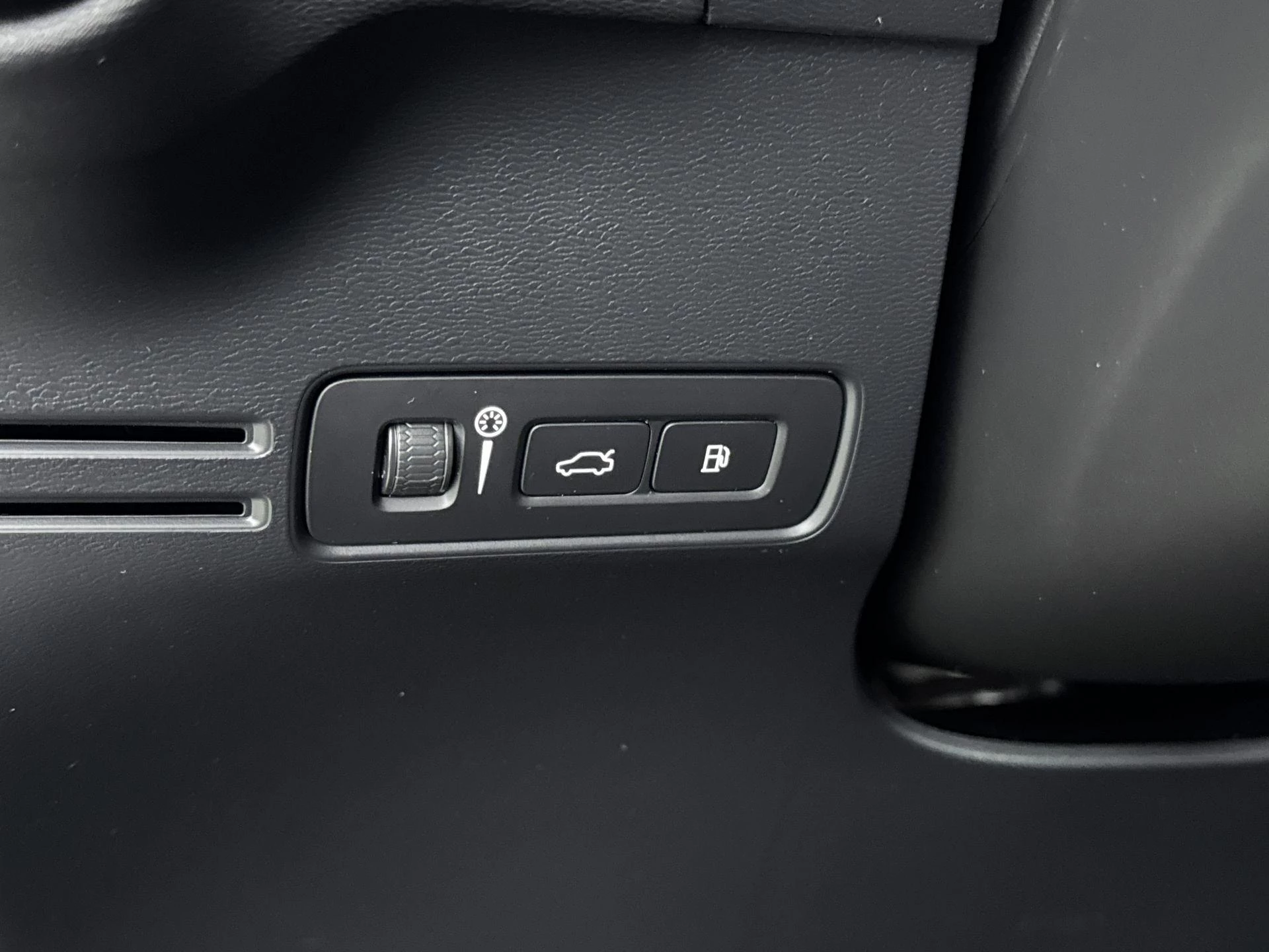 Volvo-XC40-image-14
