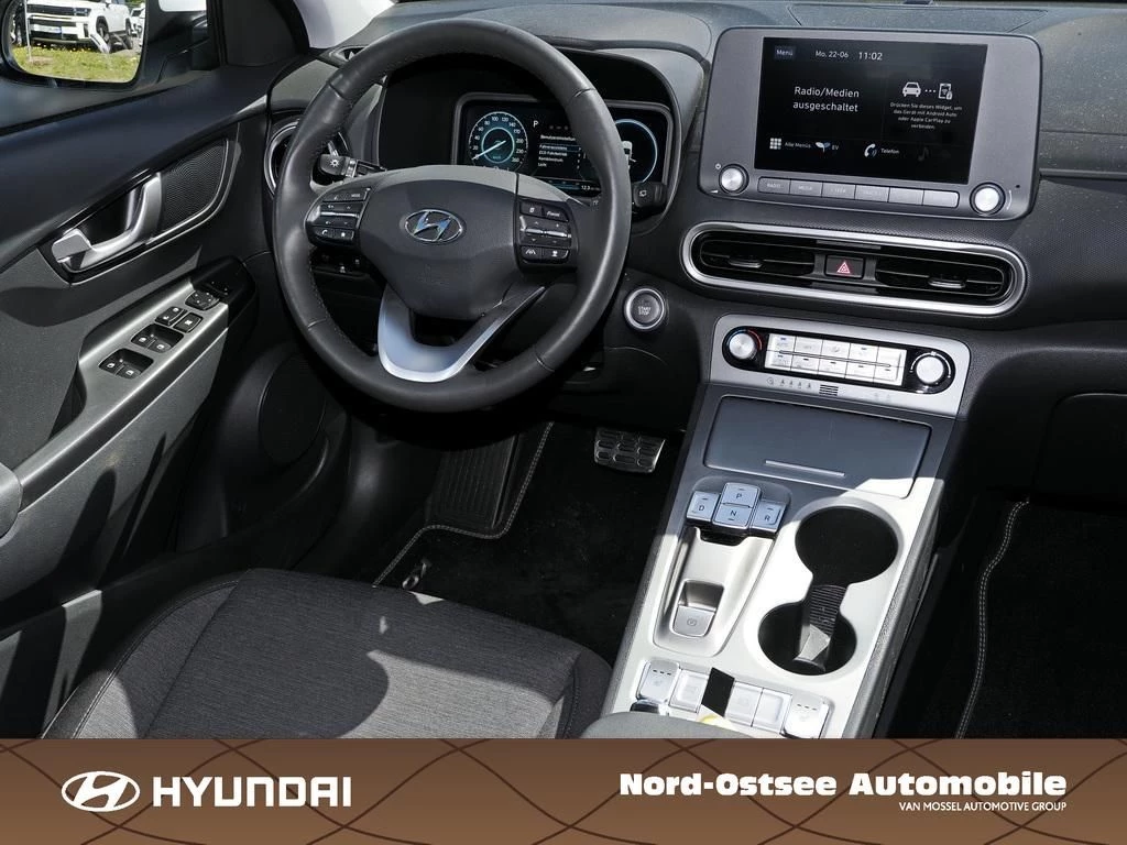 Hyundai Kona SELECT ELEKTRO 2WD SHZ LHZ KAMERA PDC KLIMA