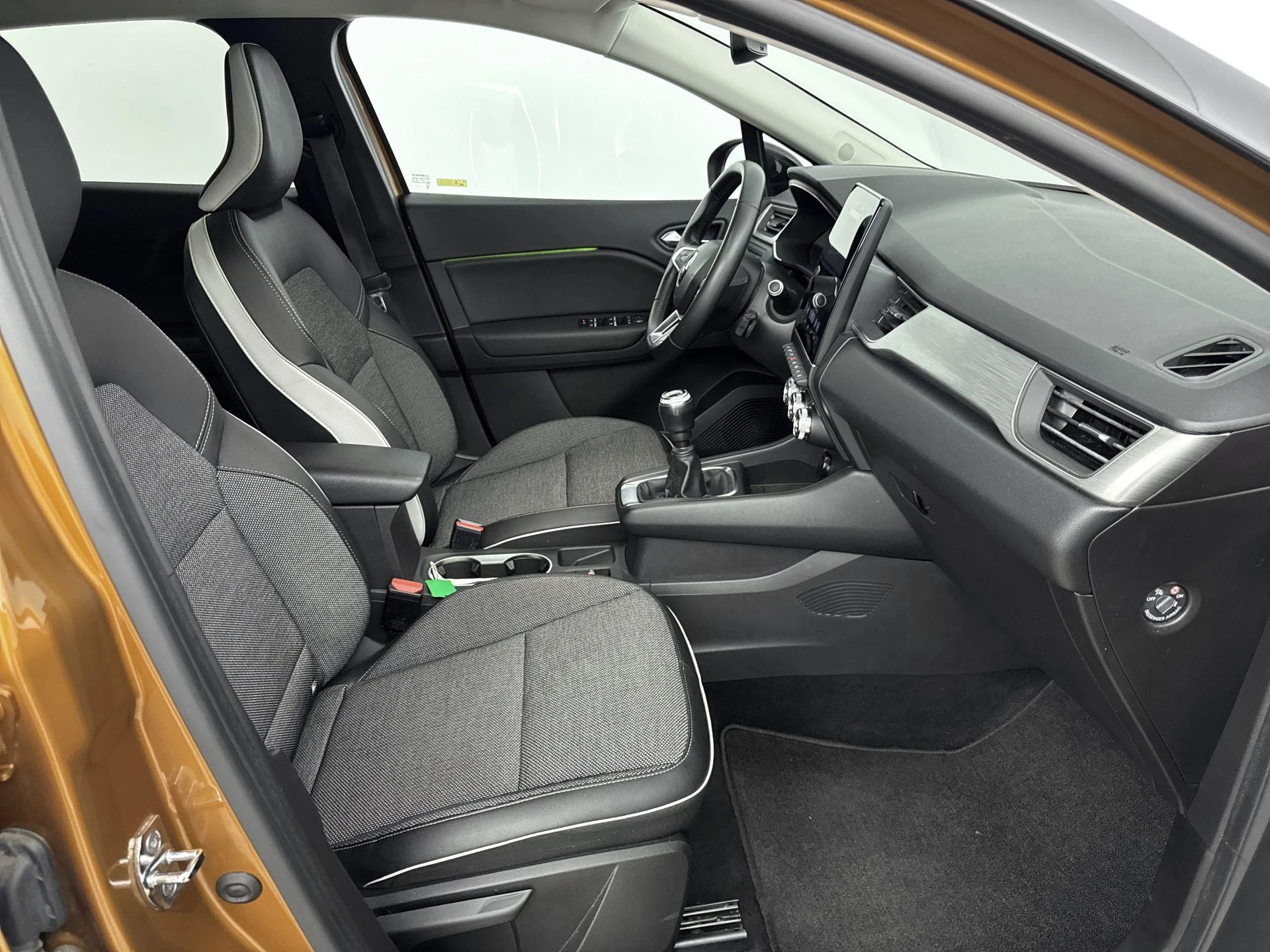 Renault-Captur-image-29
