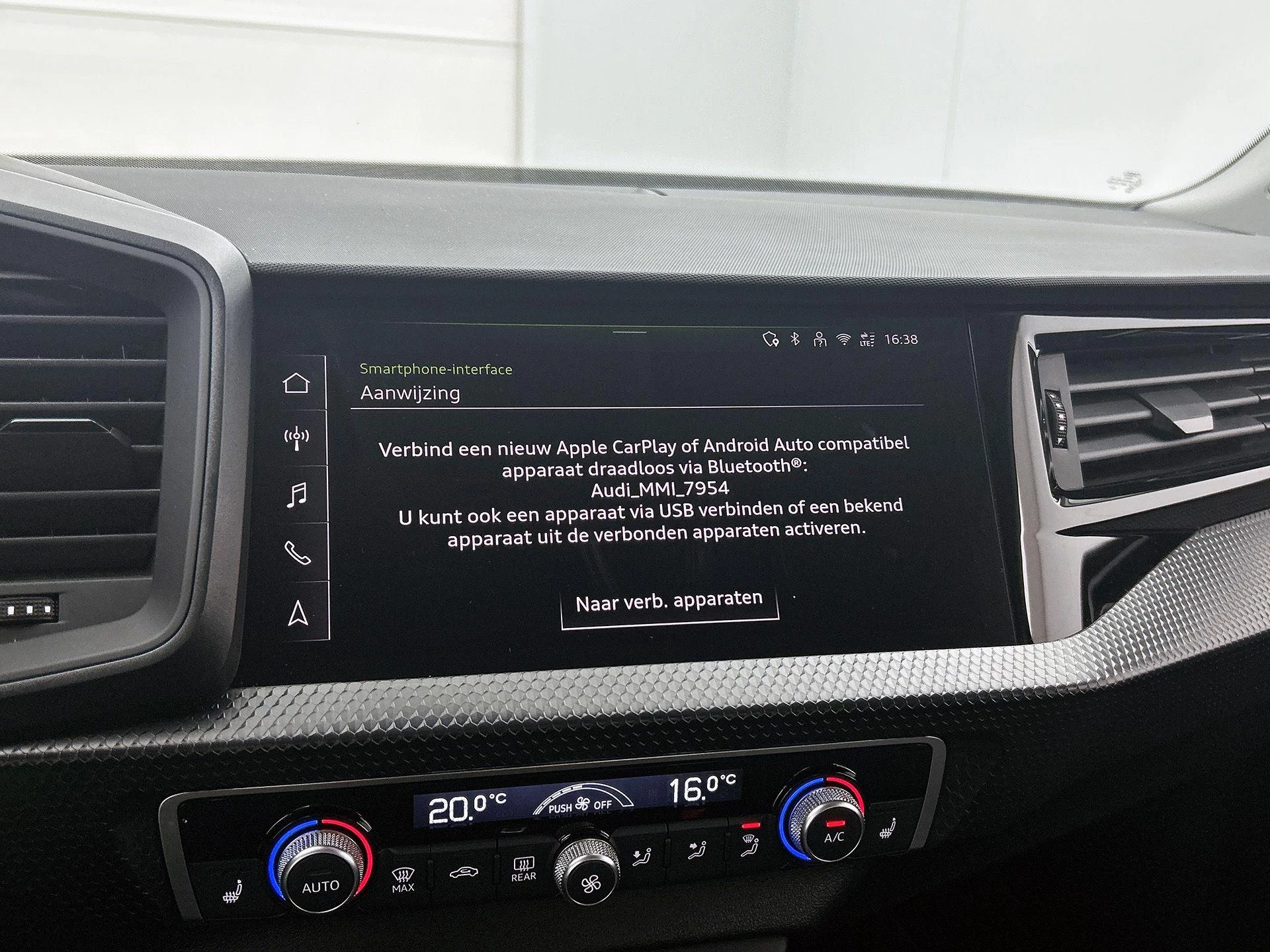 Audi-A1 Sportback-image-13