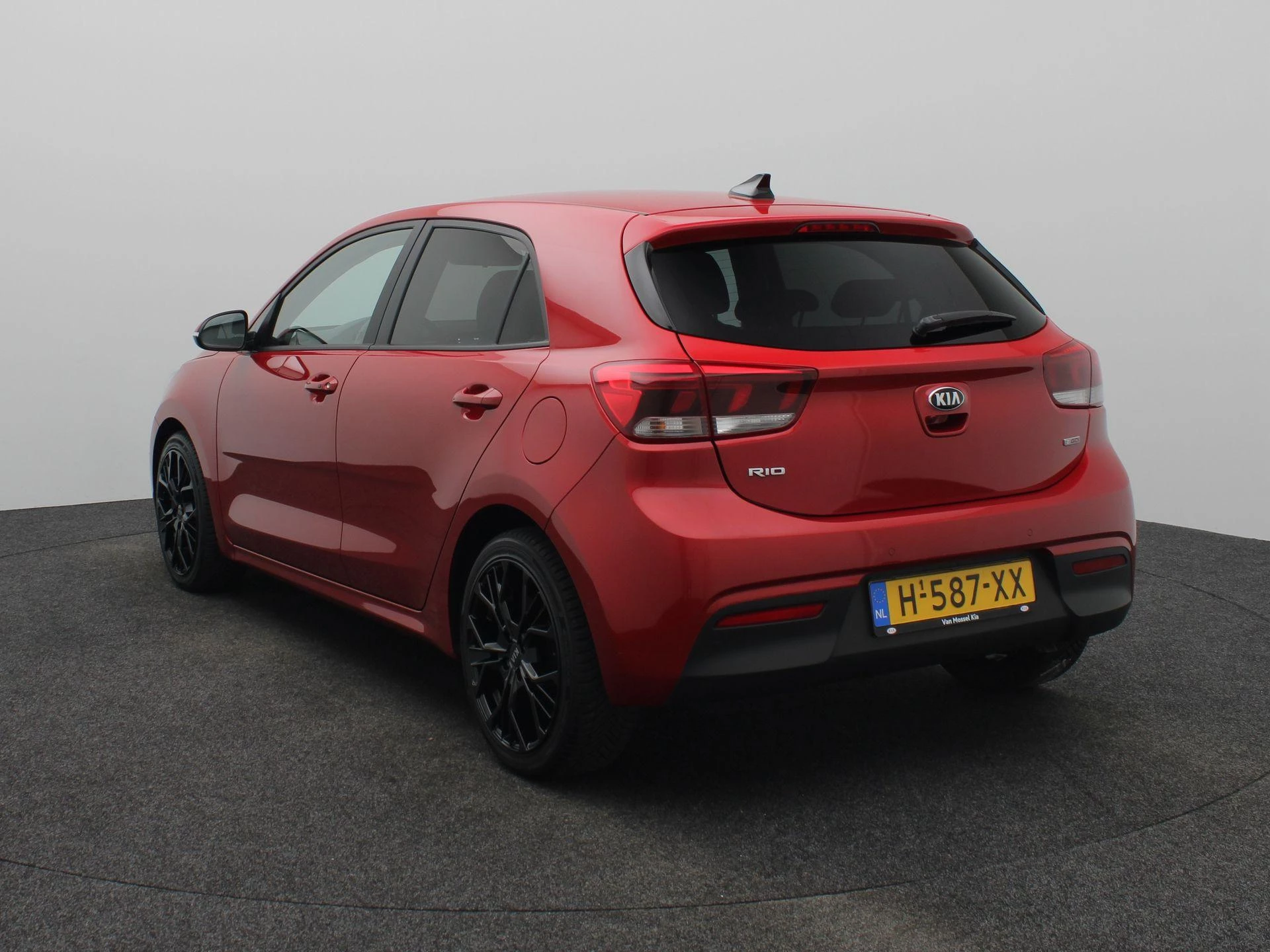 Kia-Rio-image-3
