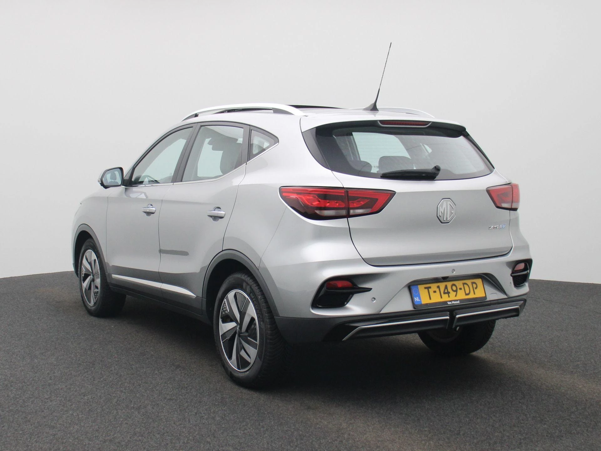 MG ZS EV Long Range Luxury 70 kWh