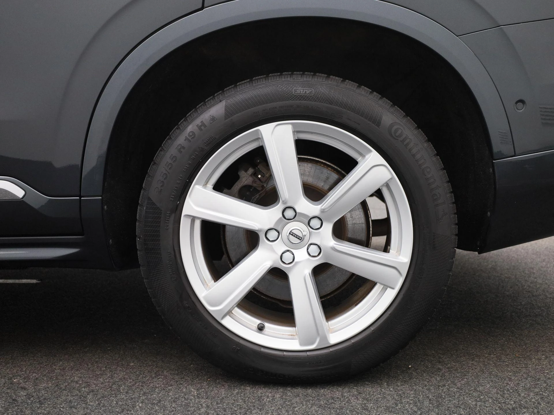 Volvo-XC90-image-13