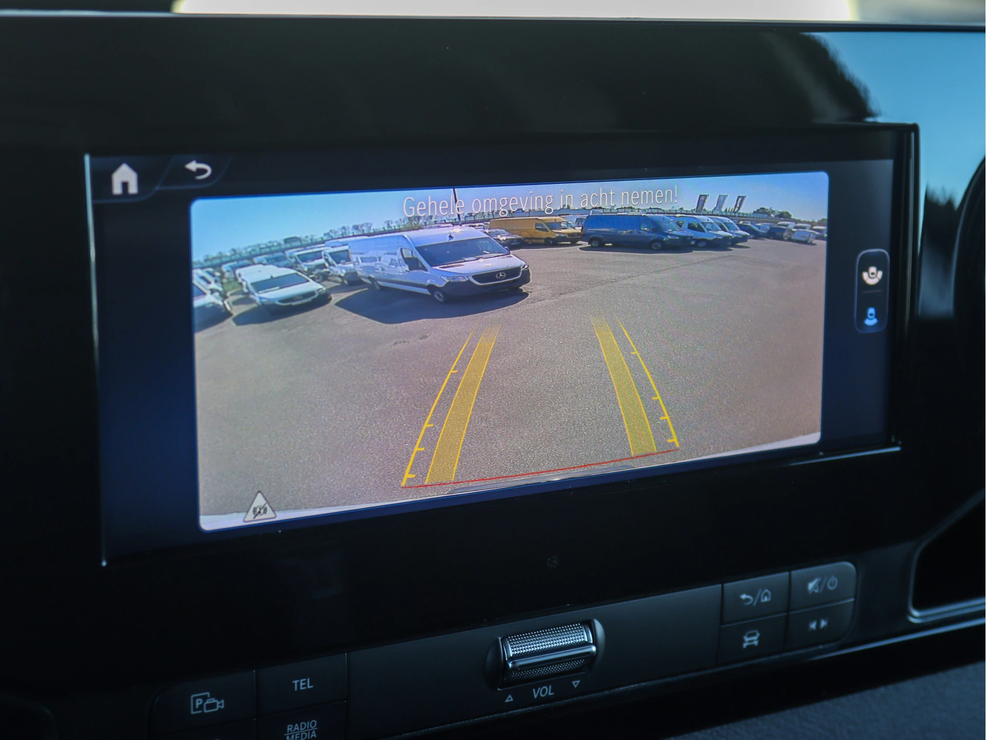 Mercedes-Benz-Sprinter-image-6