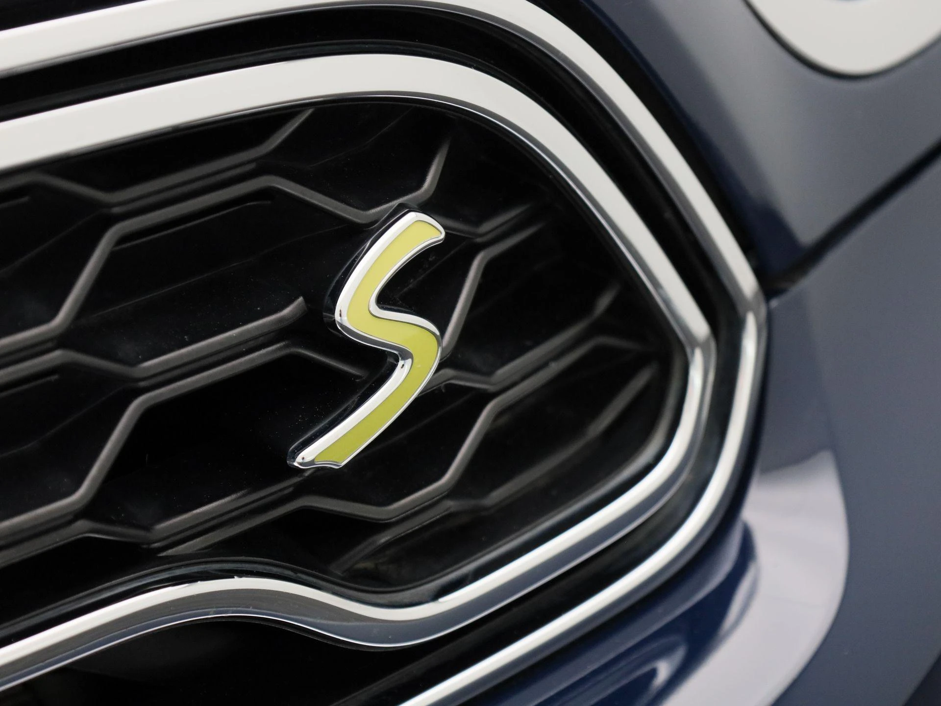 MINI-Countryman-image-38