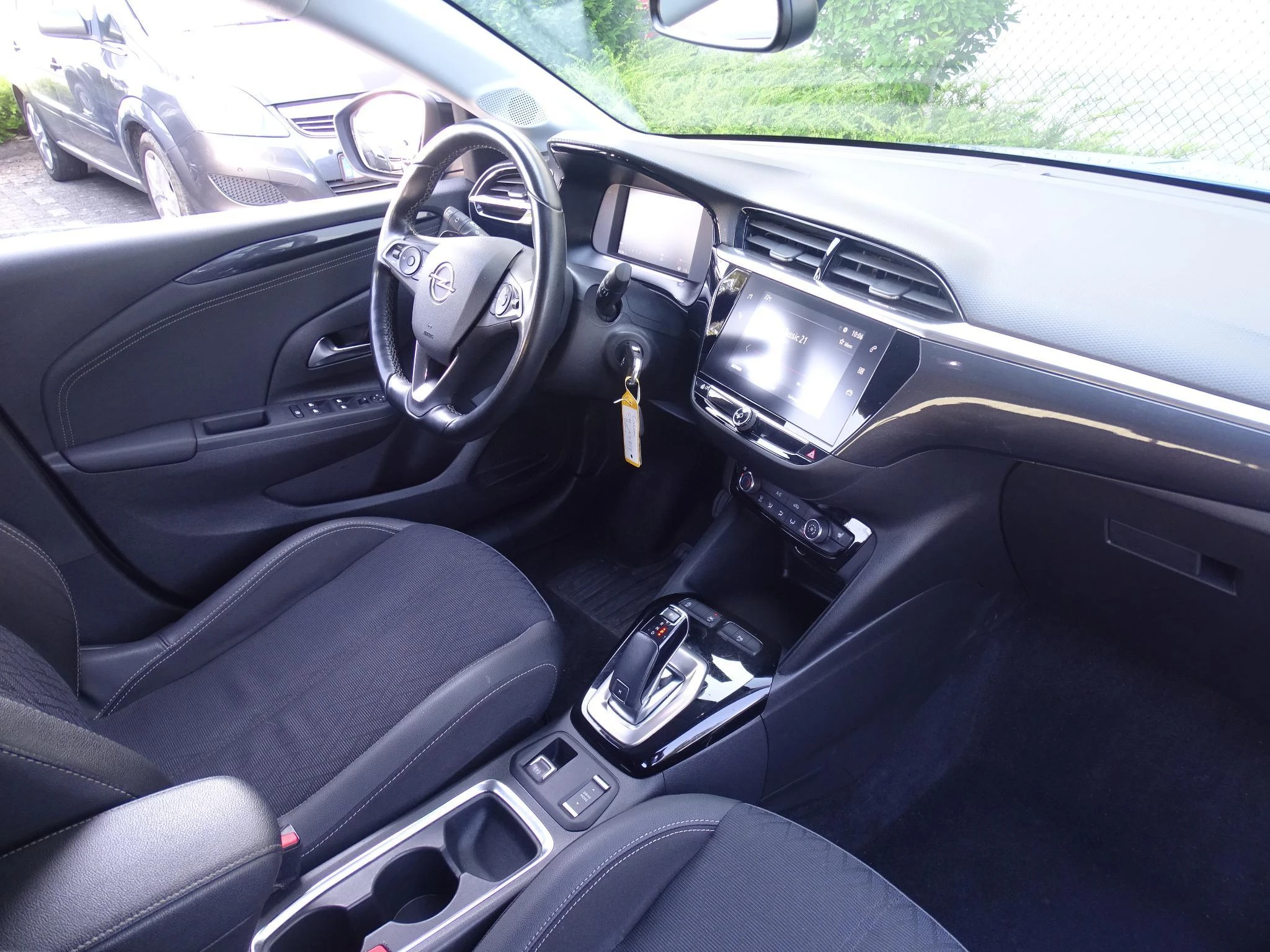 Opel-Corsa-image-14