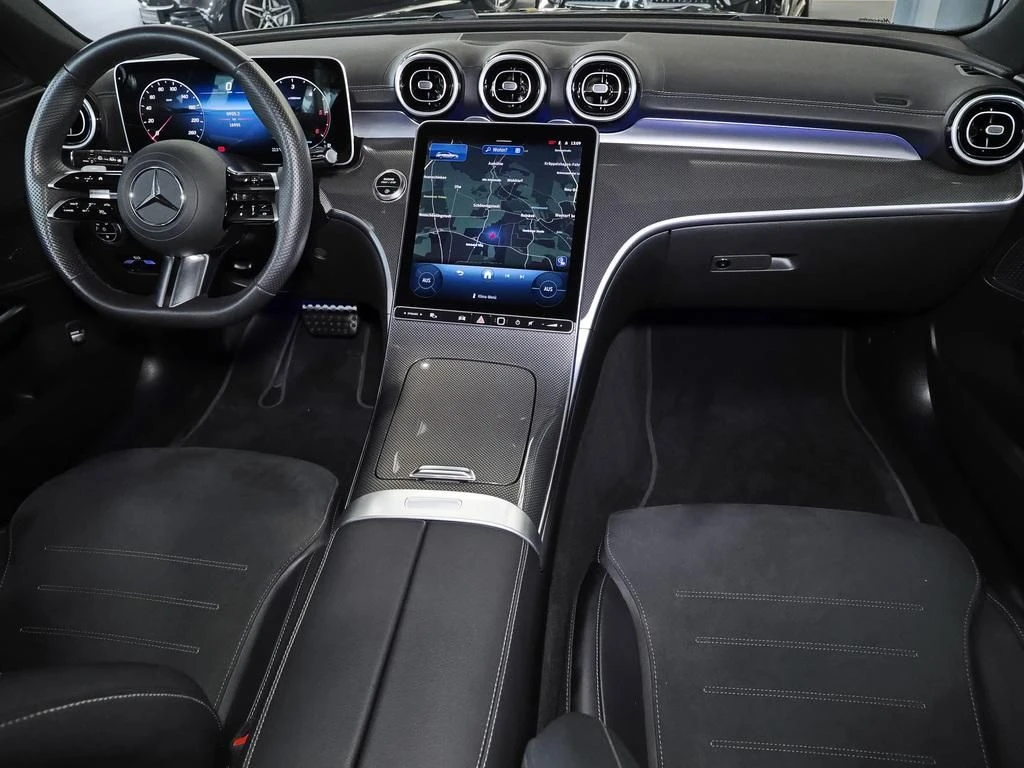 Mercedes-Benz-C-Klasse 300 d-image-10