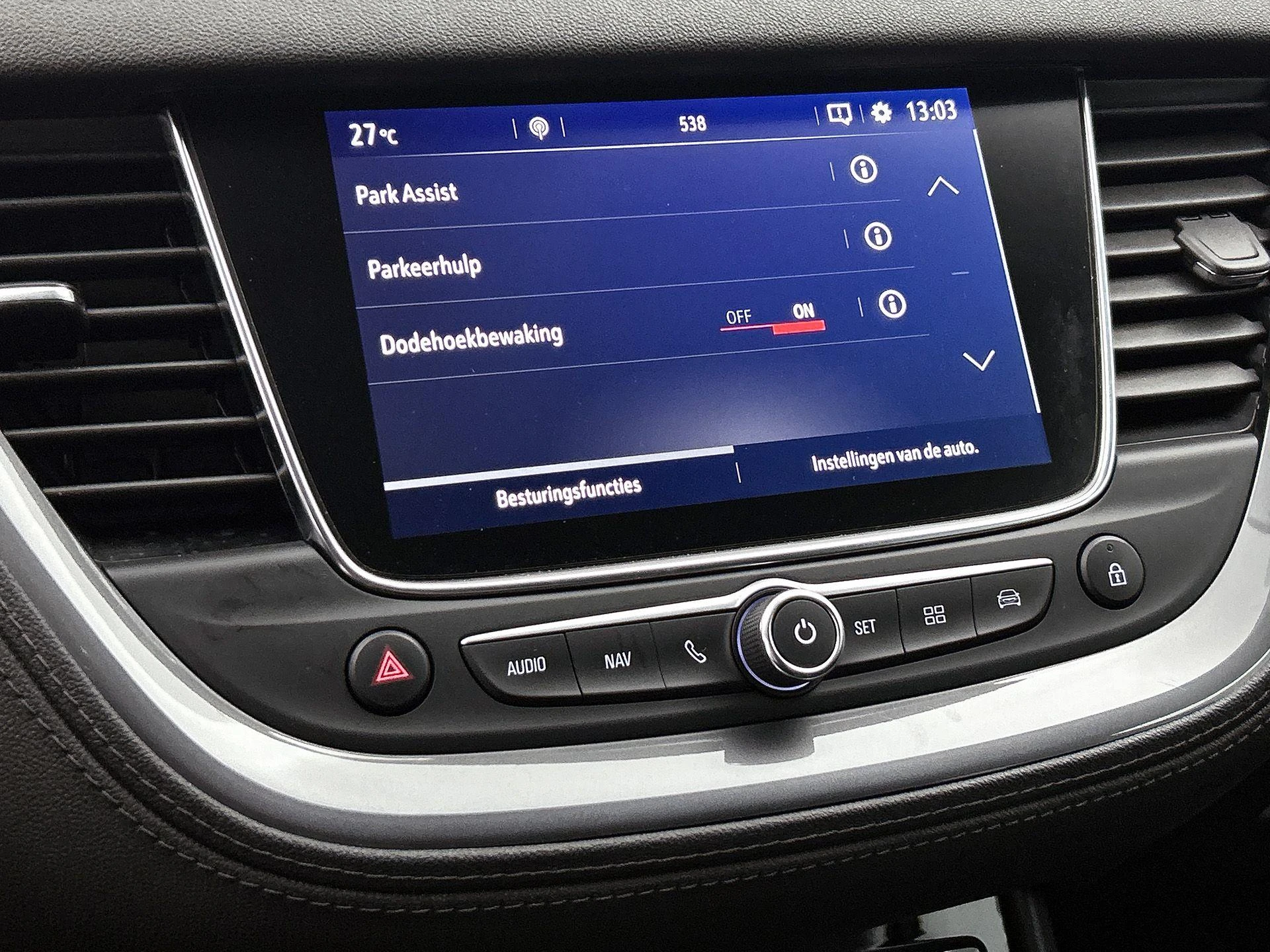 Opel-Grandland X-image-11