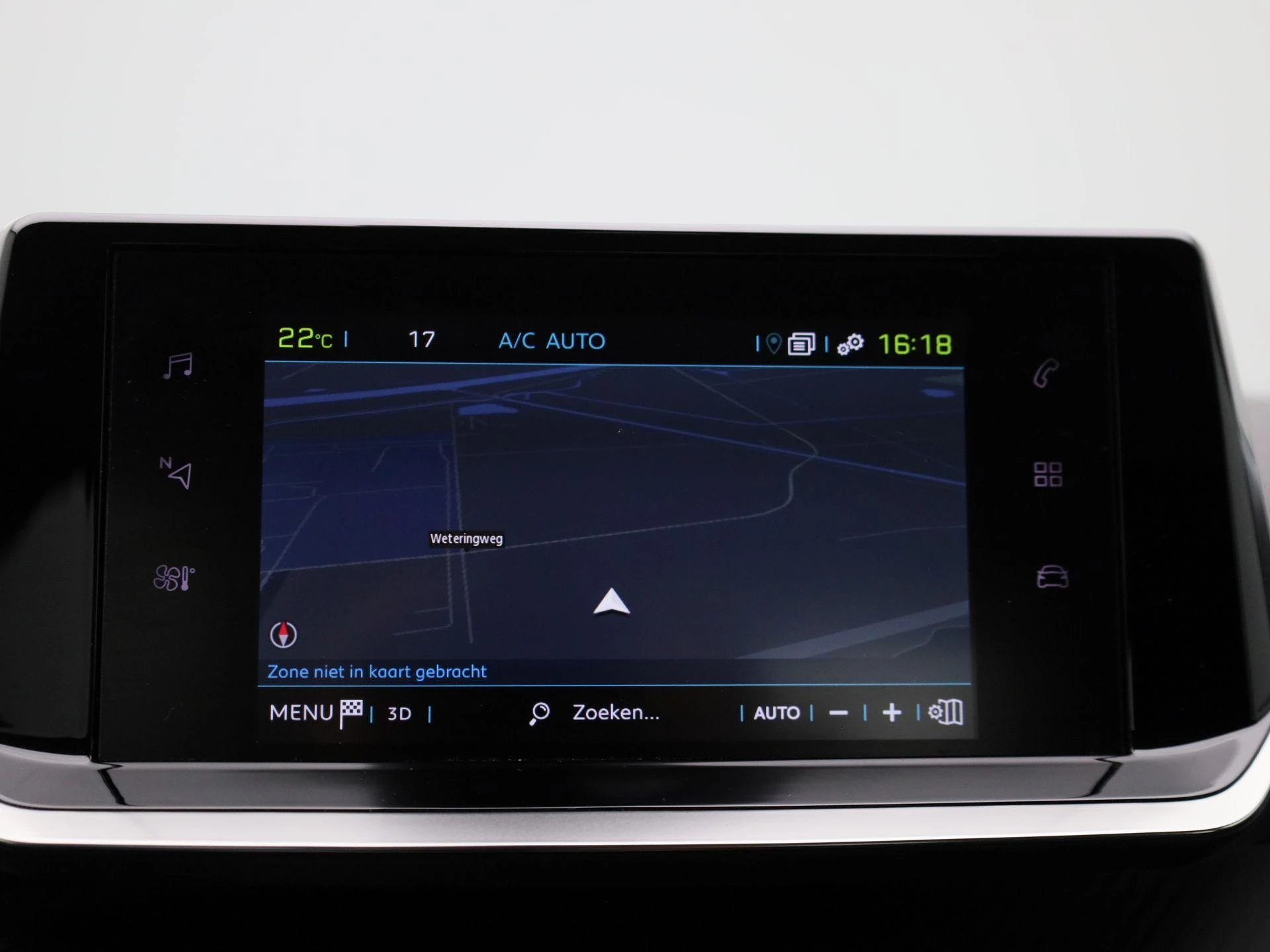 Peugeot-e-208-image-20