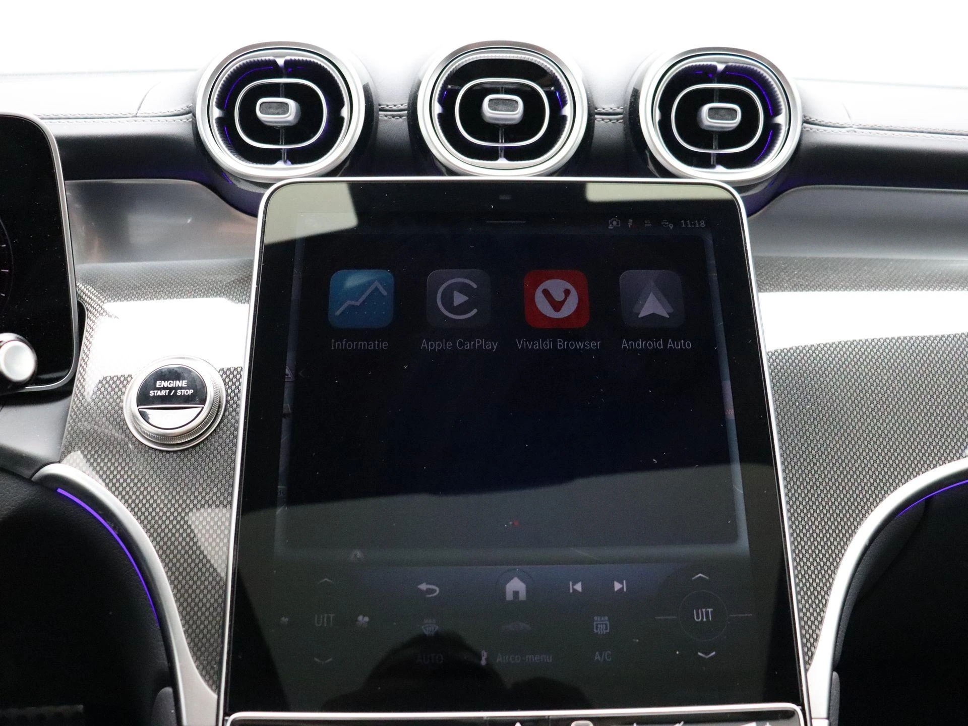Mercedes-Benz-GLC-image-22