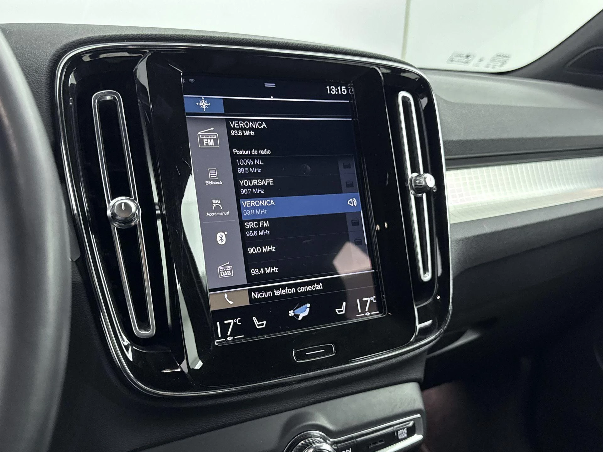 Volvo XC40 1.5 T5 Recharge Plus Dark