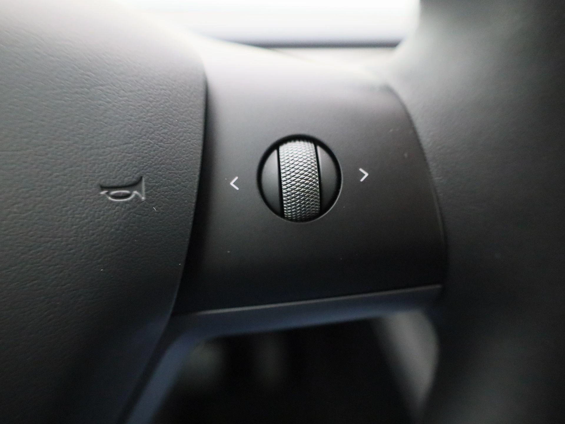 Tesla-Model Y-image-20
